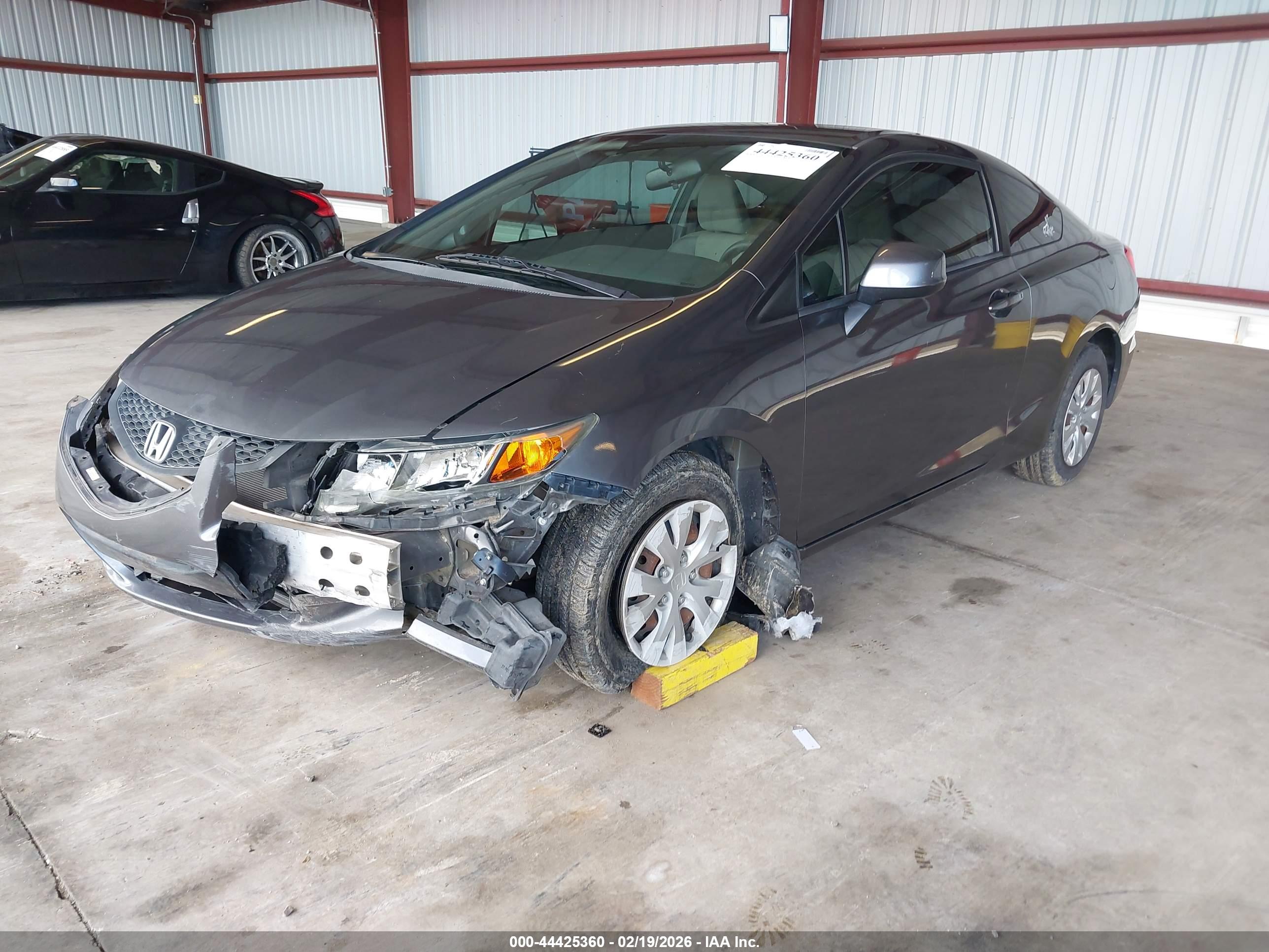 HONDA CIVIC image 2