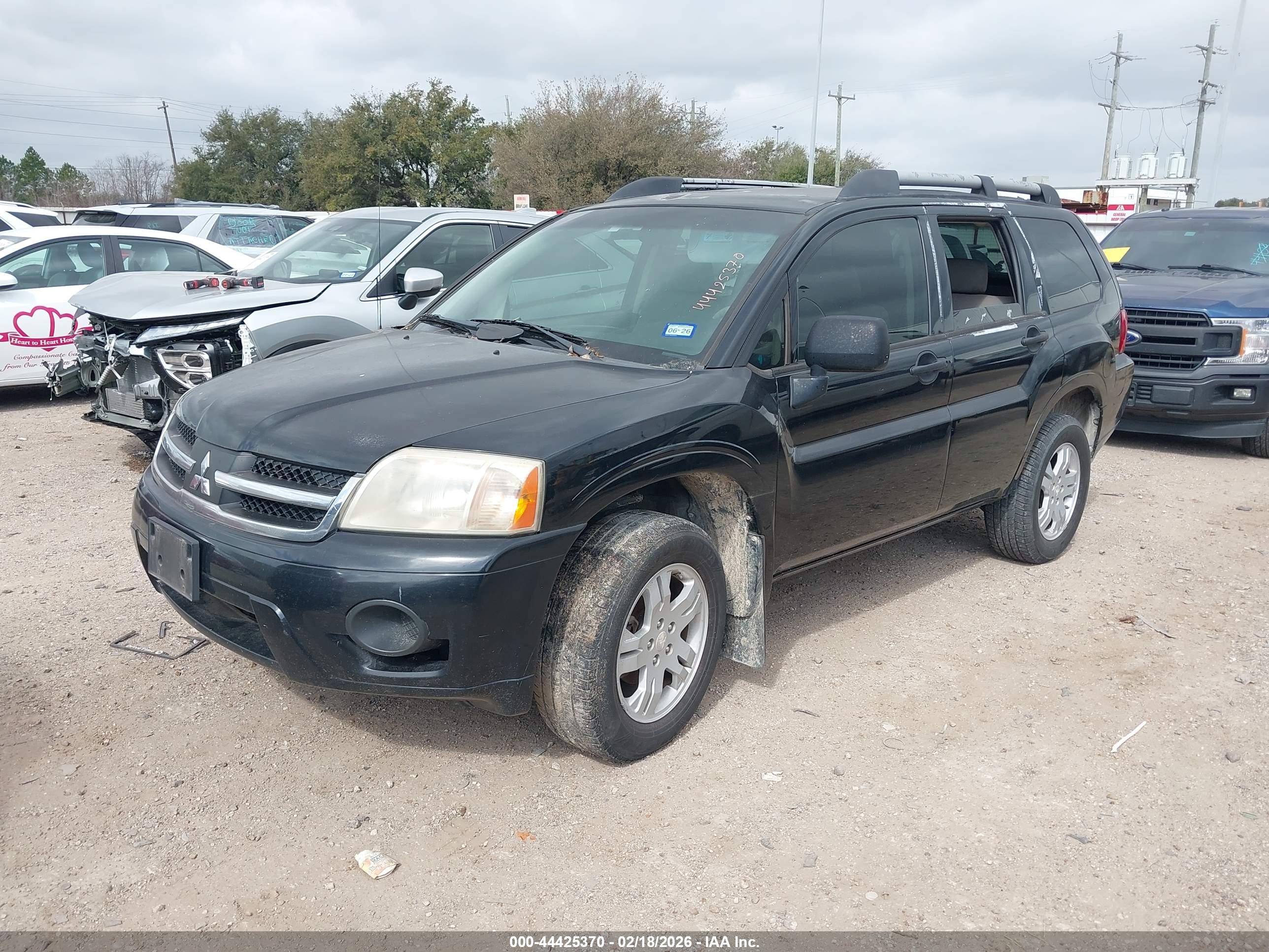 MITSUBISHI ENDEAVOR image 2