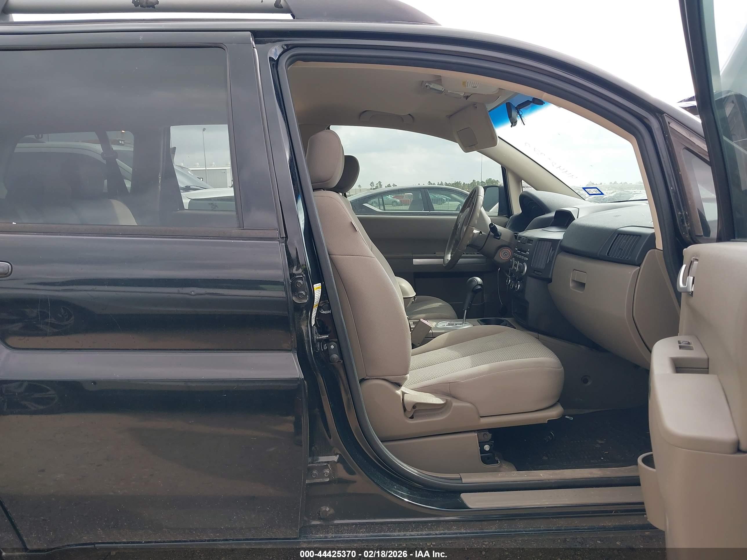 MITSUBISHI ENDEAVOR image 5