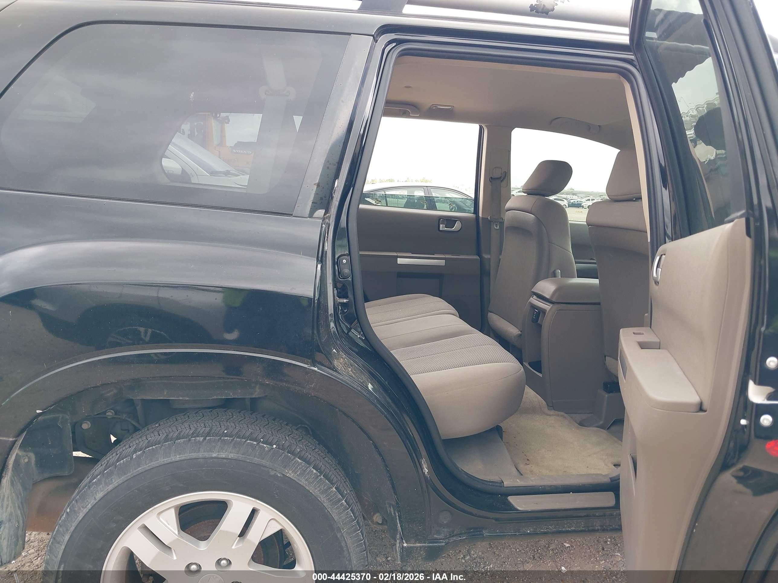 MITSUBISHI ENDEAVOR image 8