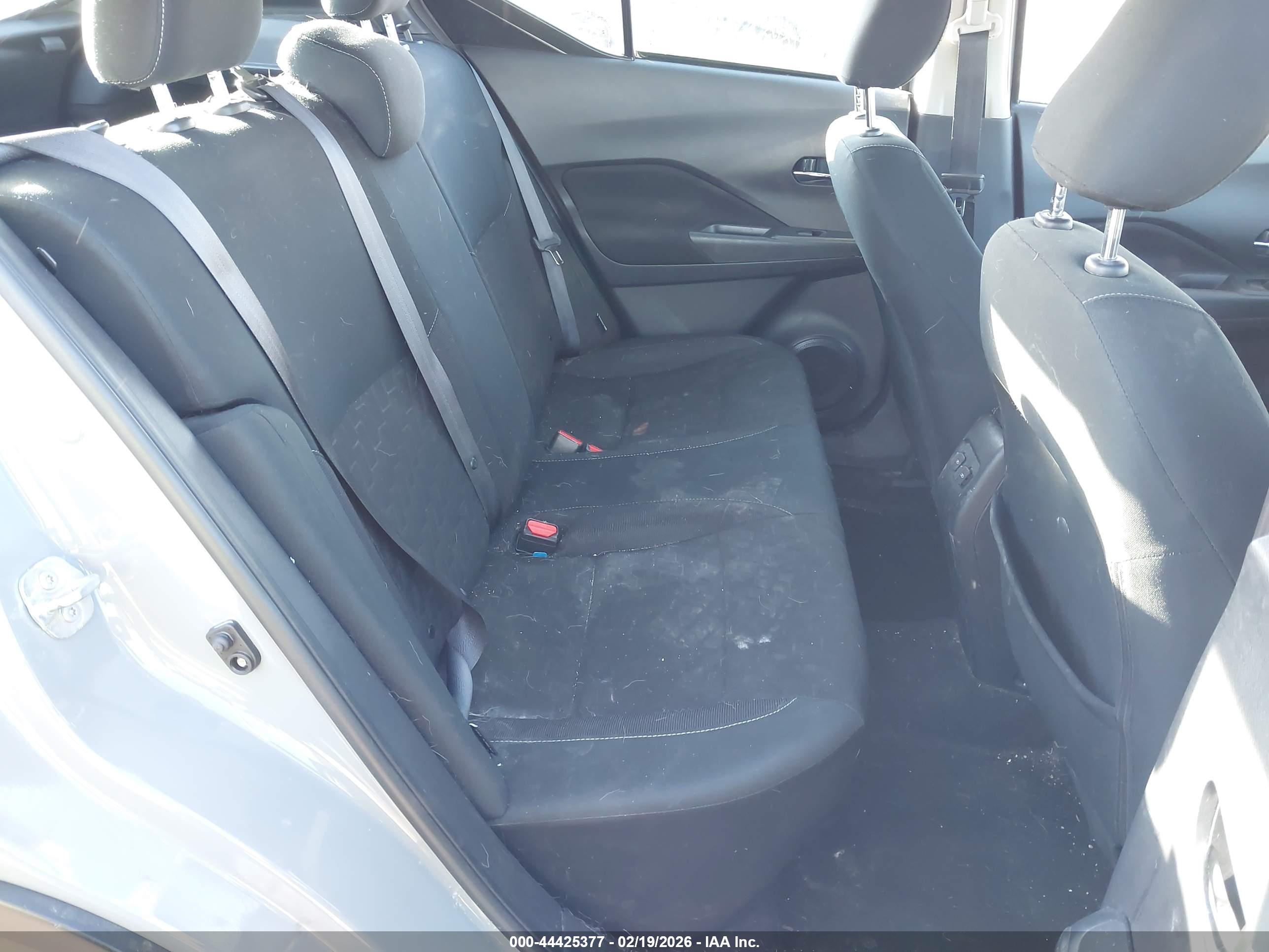 NISSAN KICKS image 8