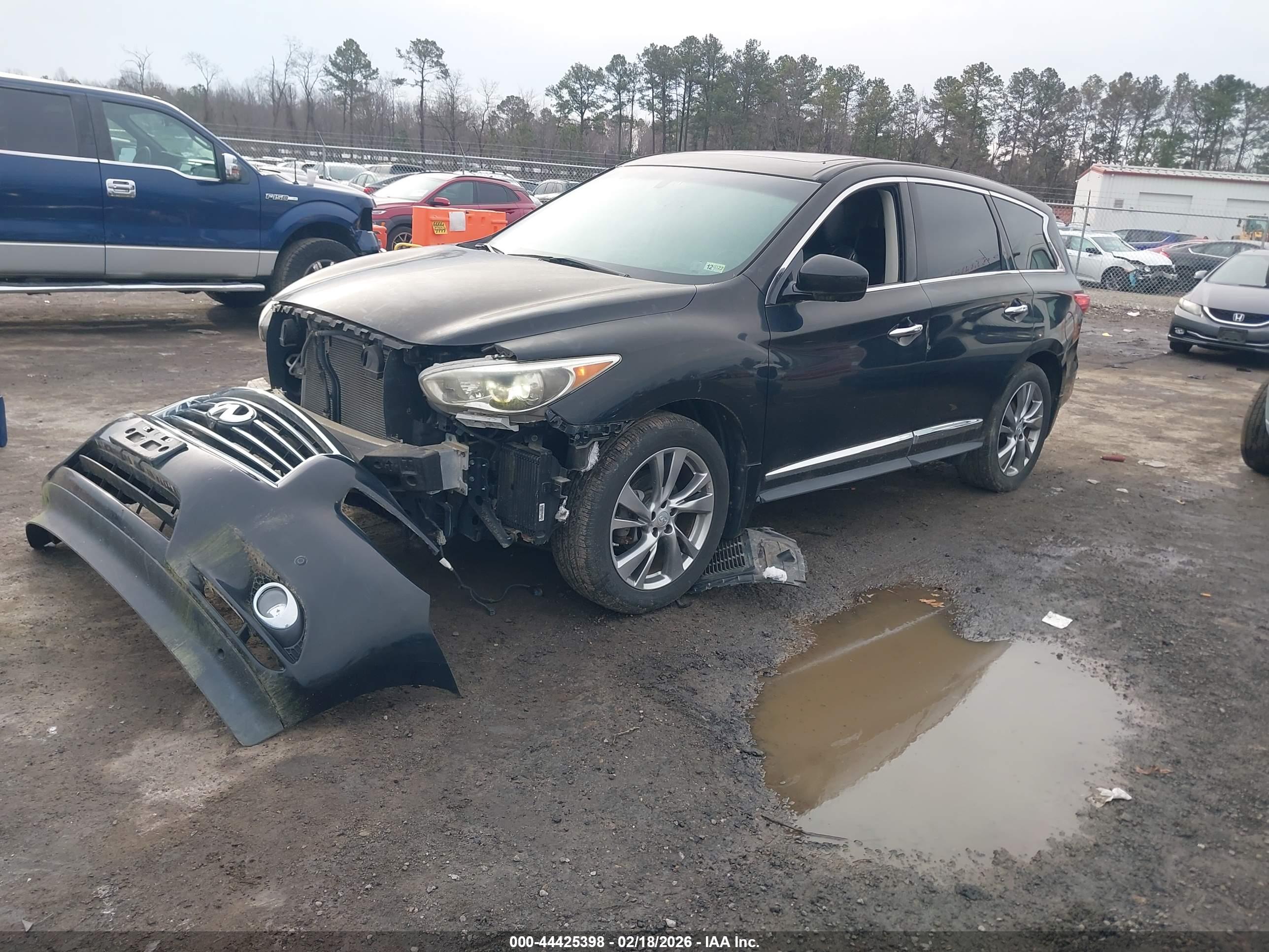 INFINITI JX35 image 2