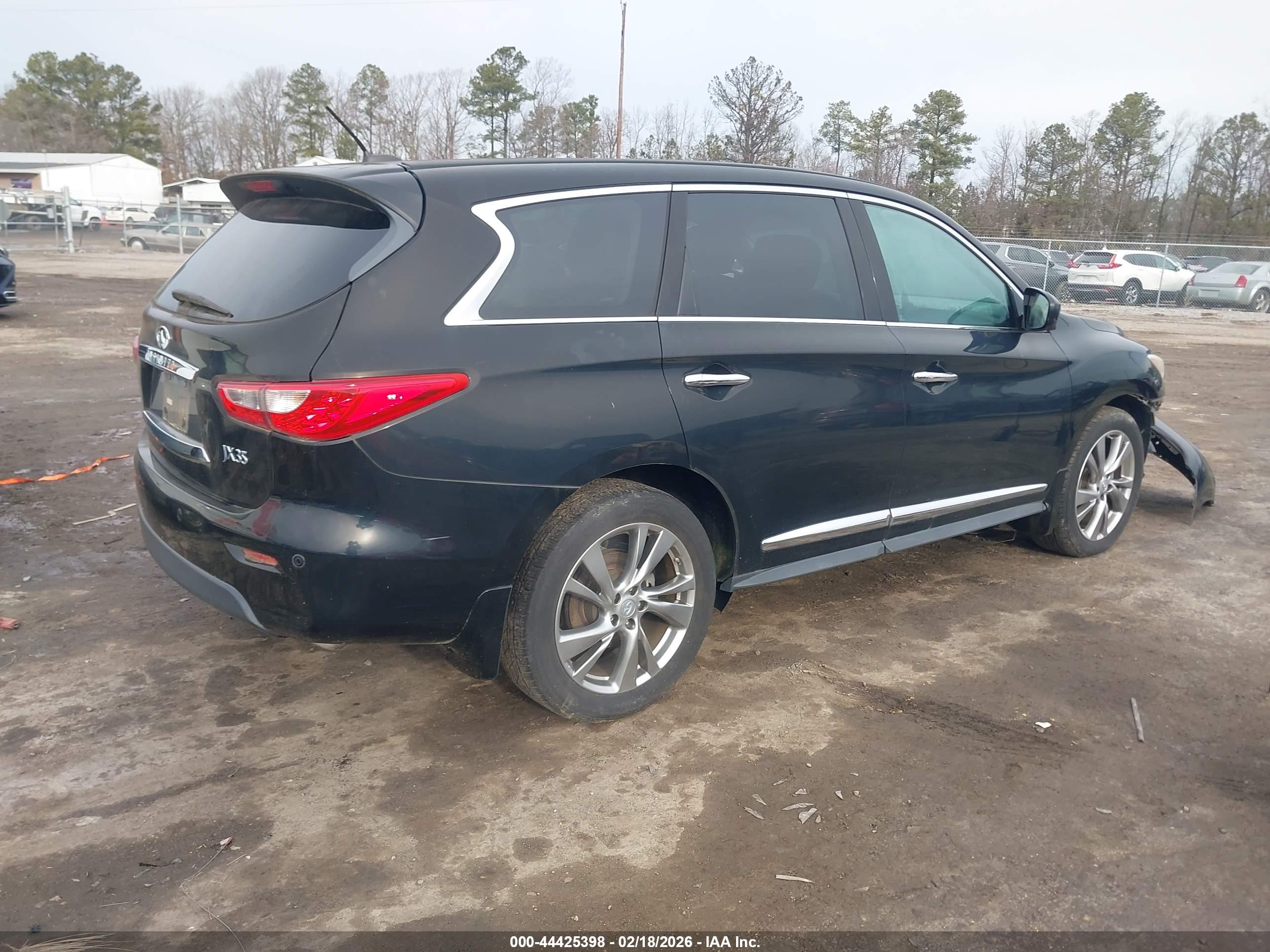 INFINITI JX35 image 4