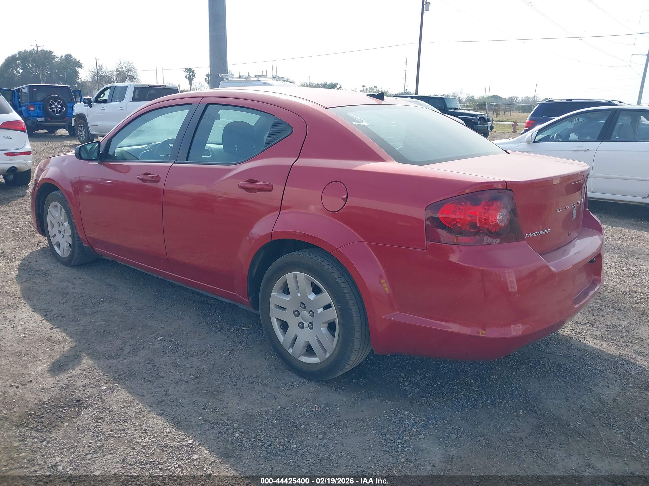 DODGE AVENGER image 3
