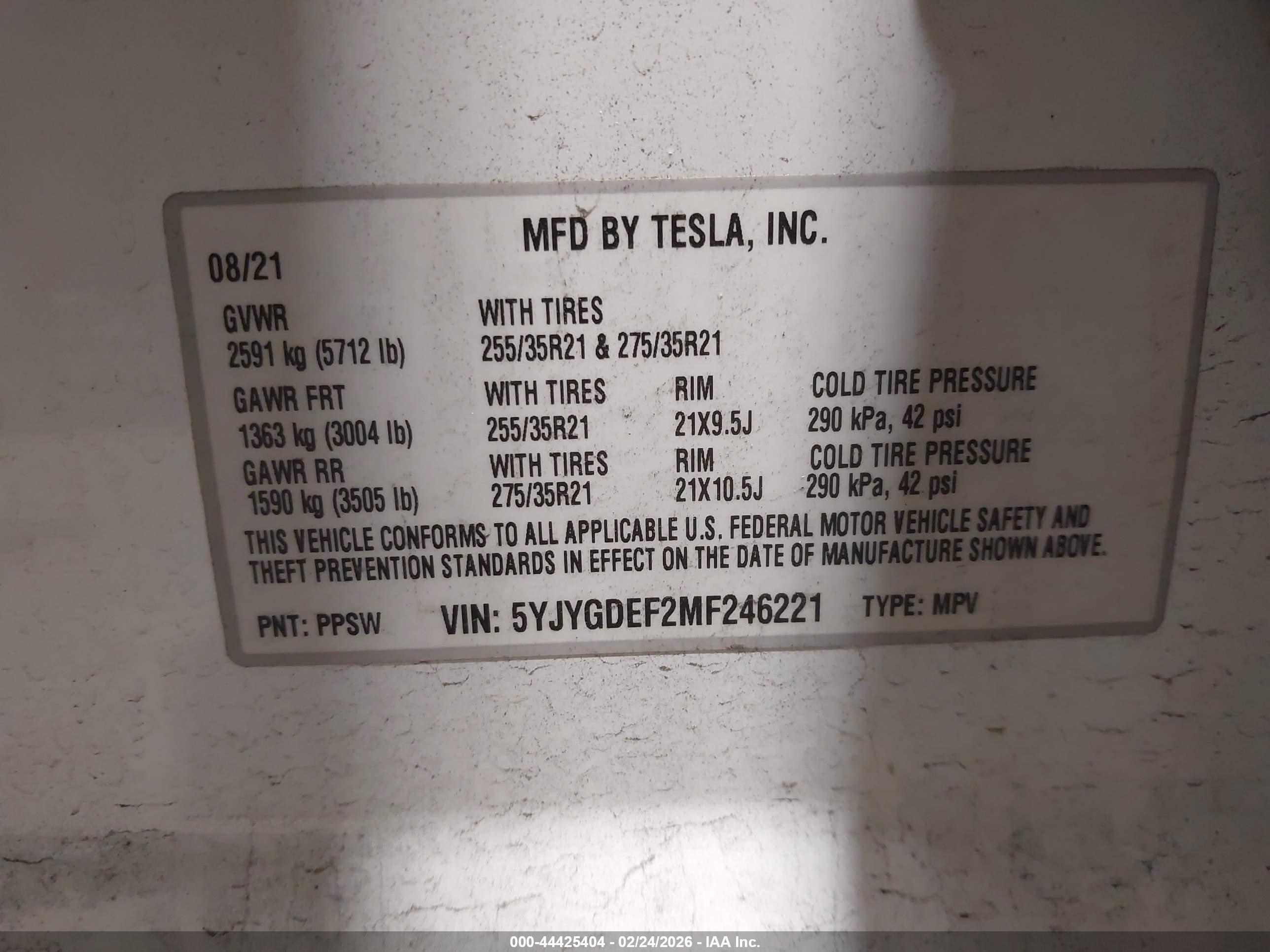 TESLA MODEL image 9