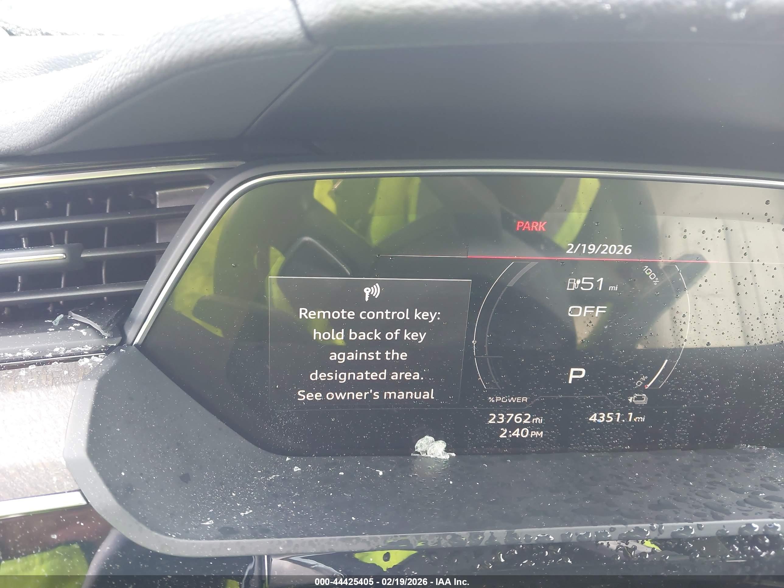 AUDI E-TRON image 7