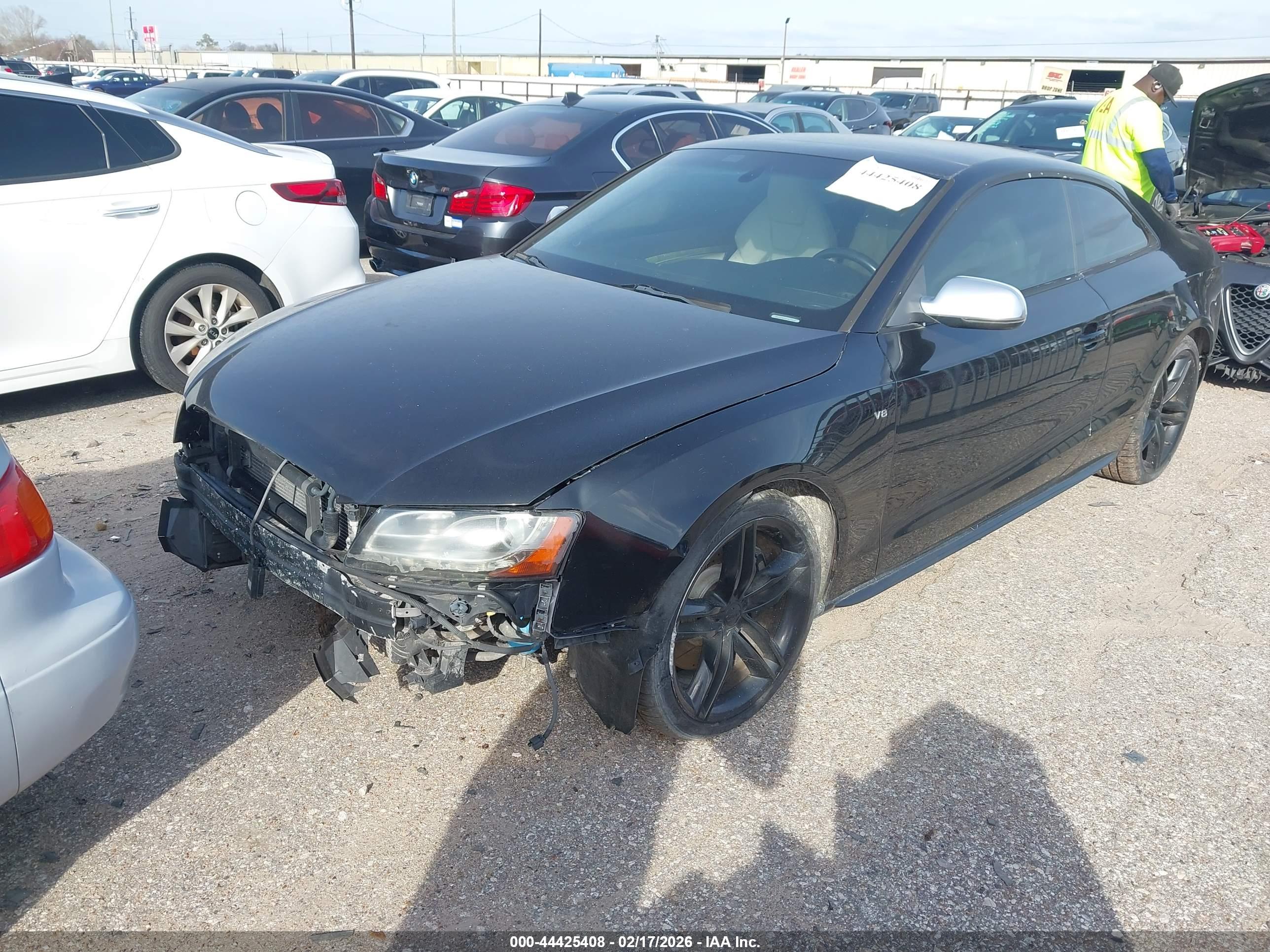 AUDI S5 image 2