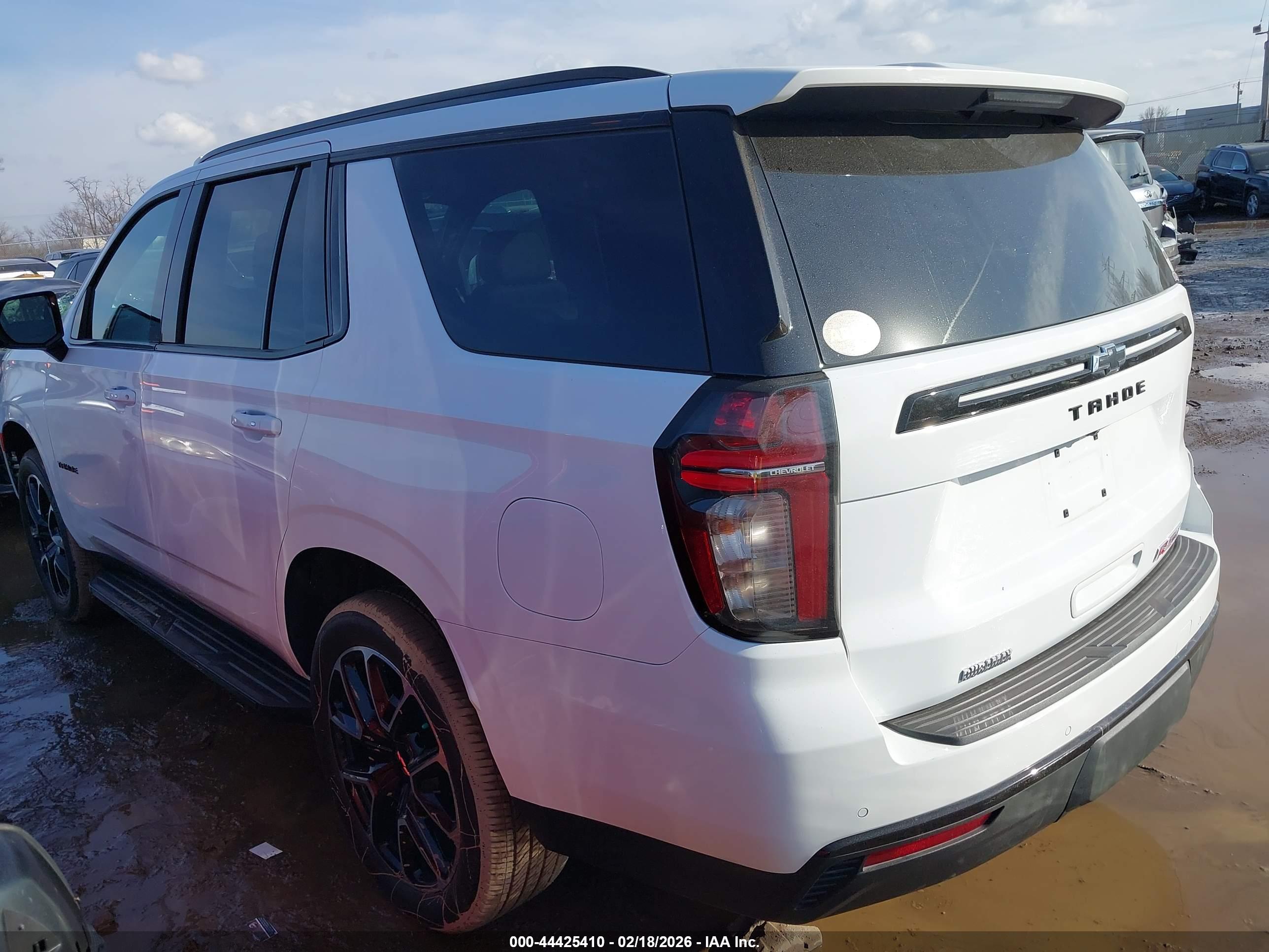 CHEVROLET TAHOE image 3