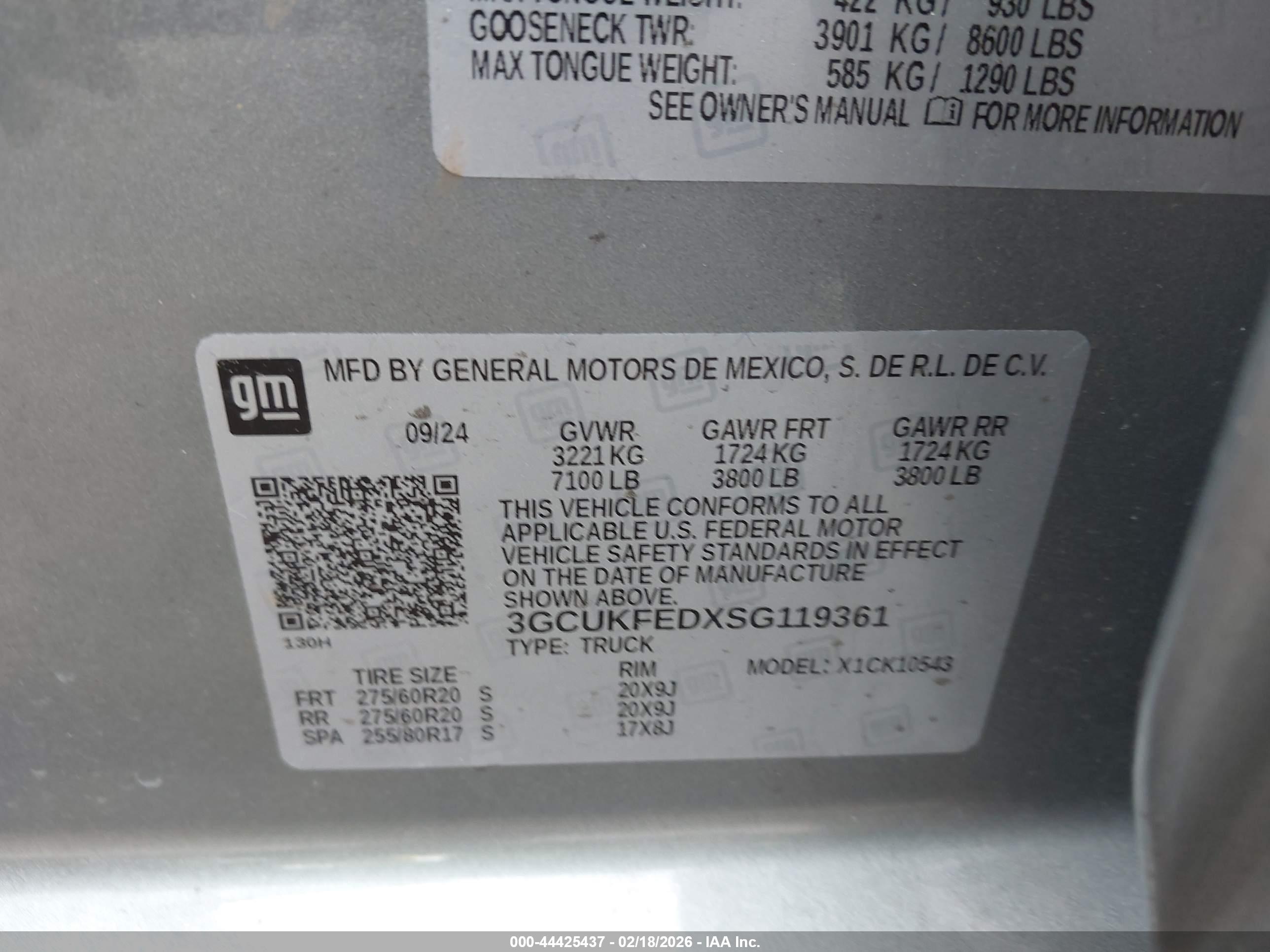 CHEVROLET SILVERADO image 9