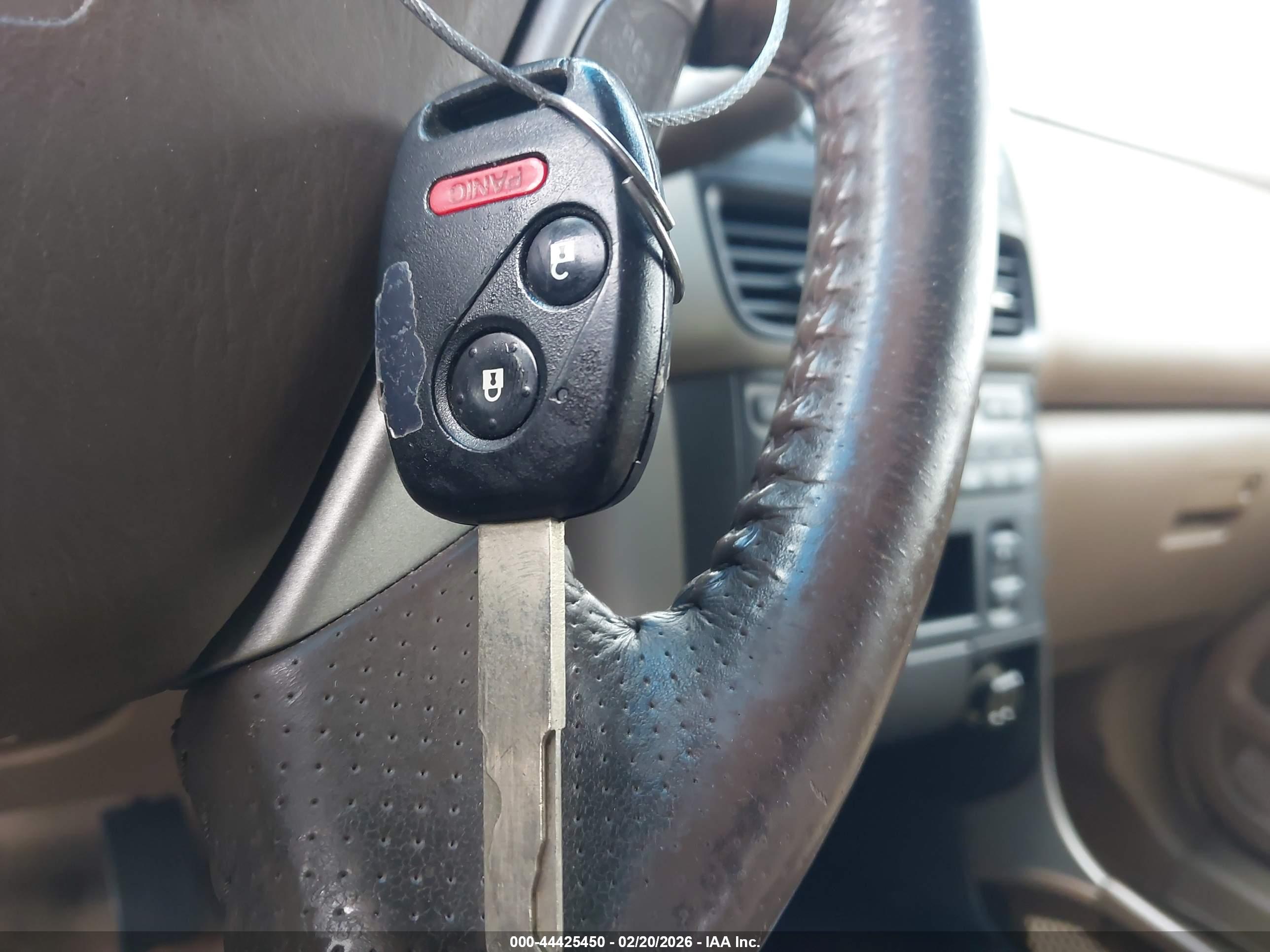 HONDA PILOT image 11