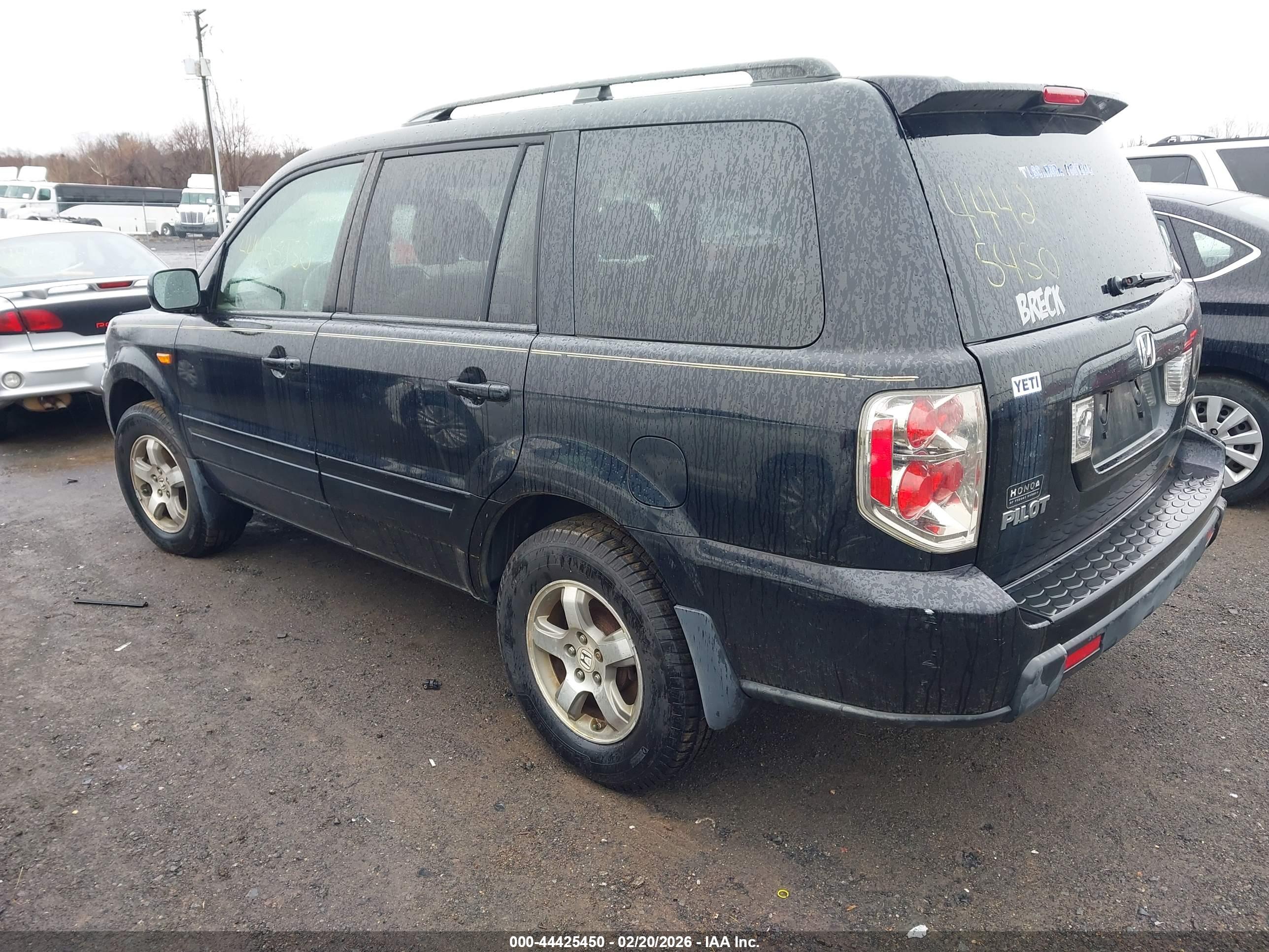 HONDA PILOT image 3