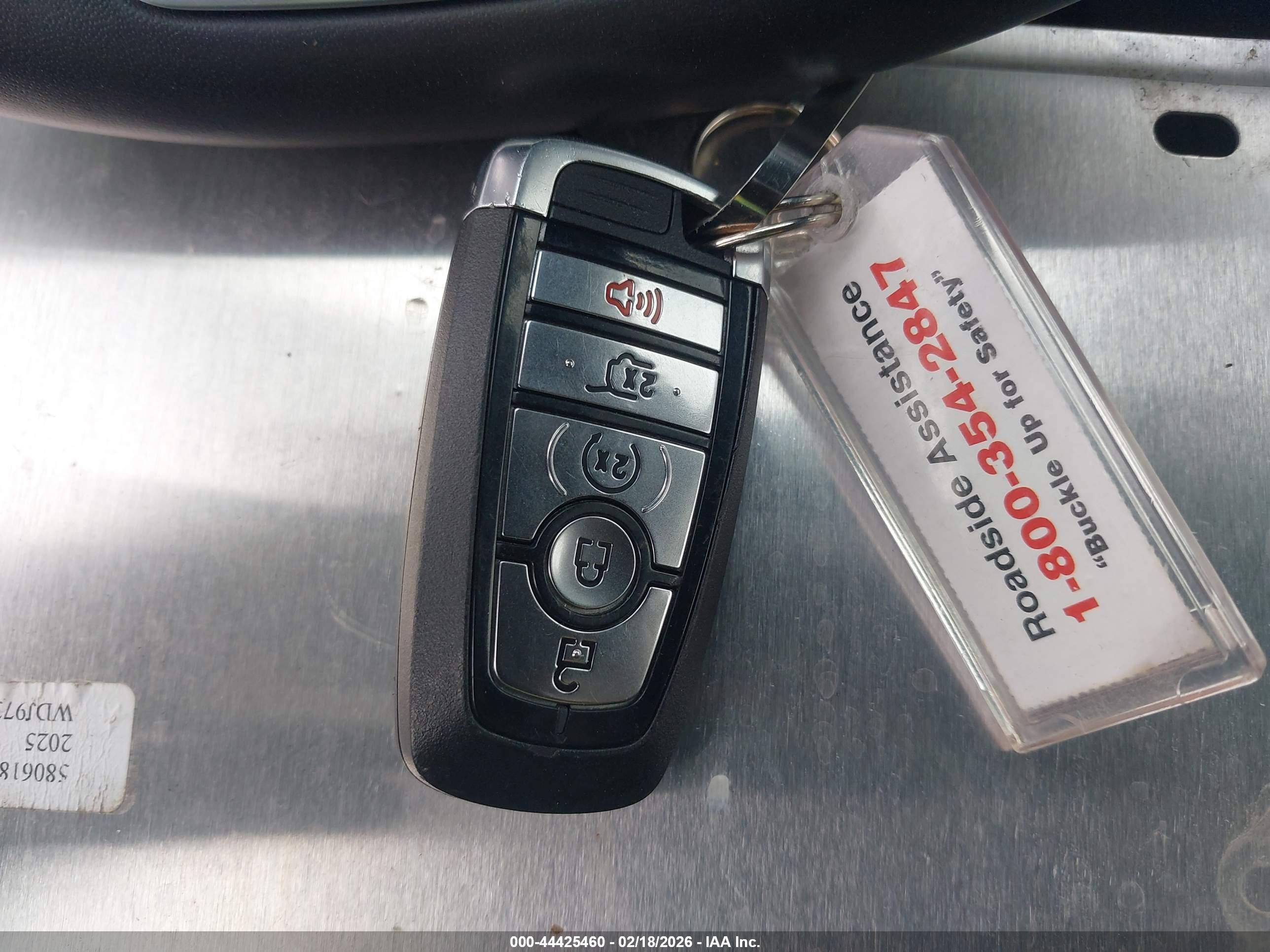 FORD EXPLORER image 11