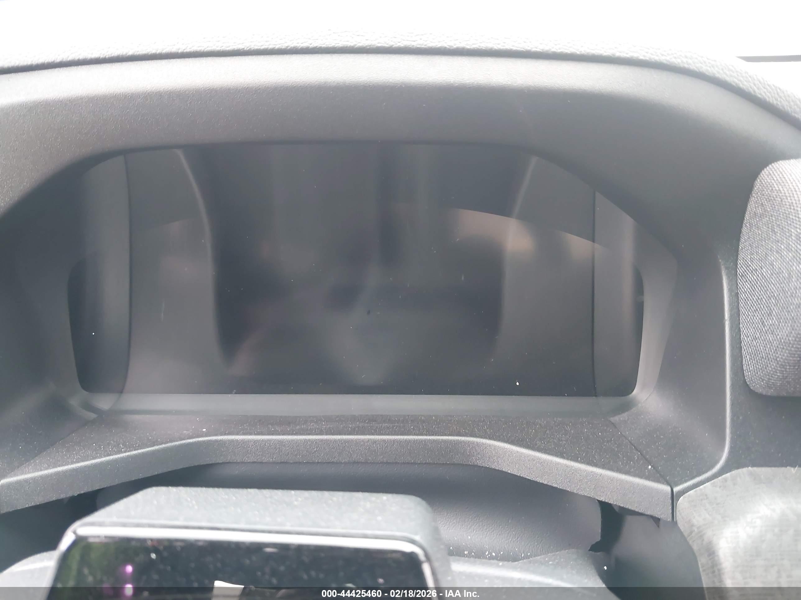 FORD EXPLORER image 7