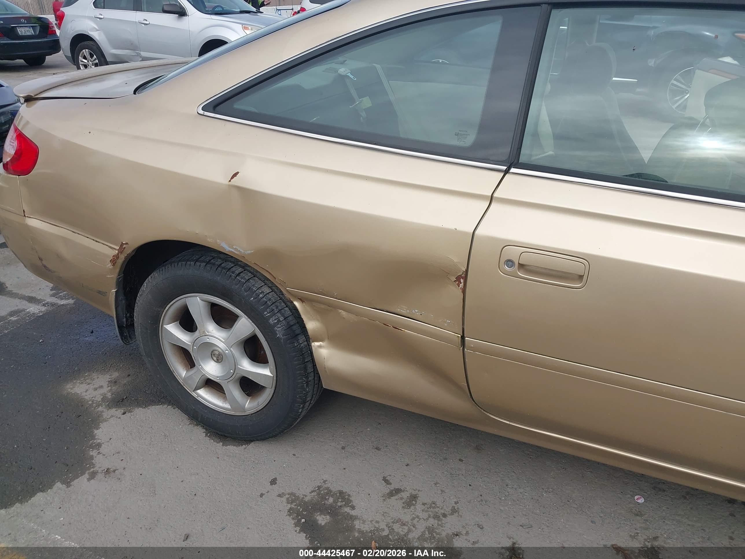 TOYOTA CAMRY image 6