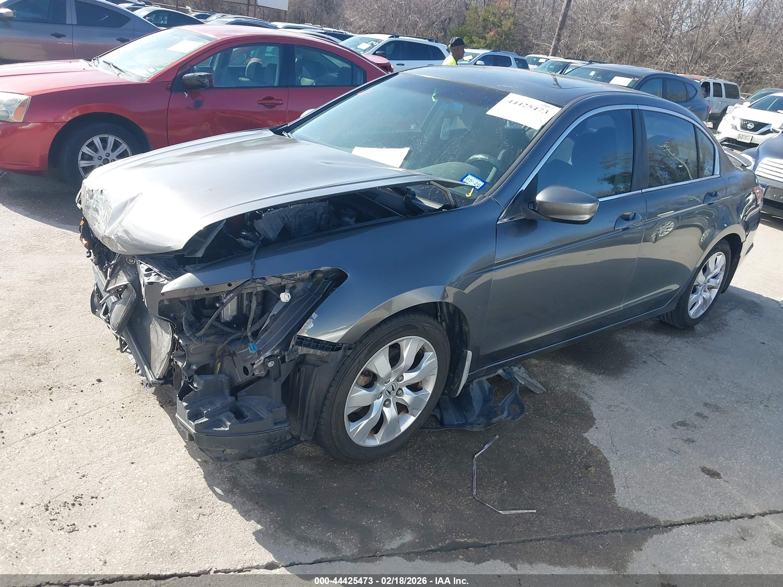 HONDA ACCORD image 2