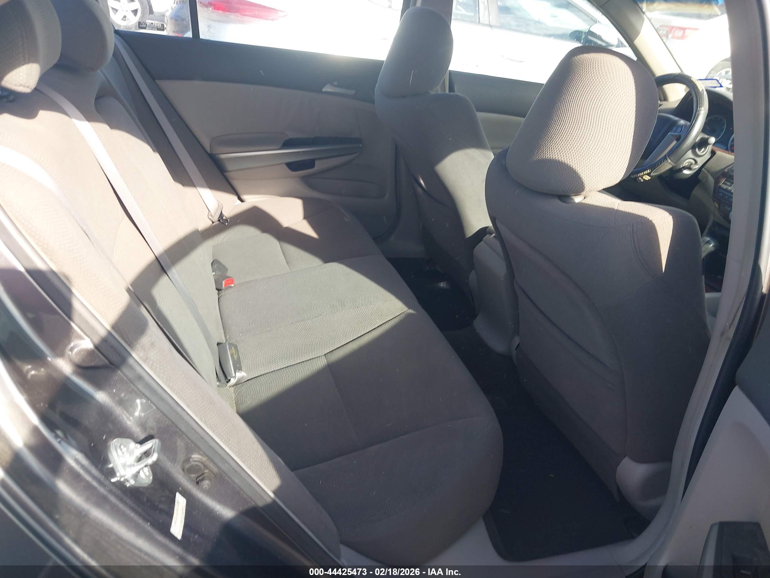HONDA ACCORD image 8