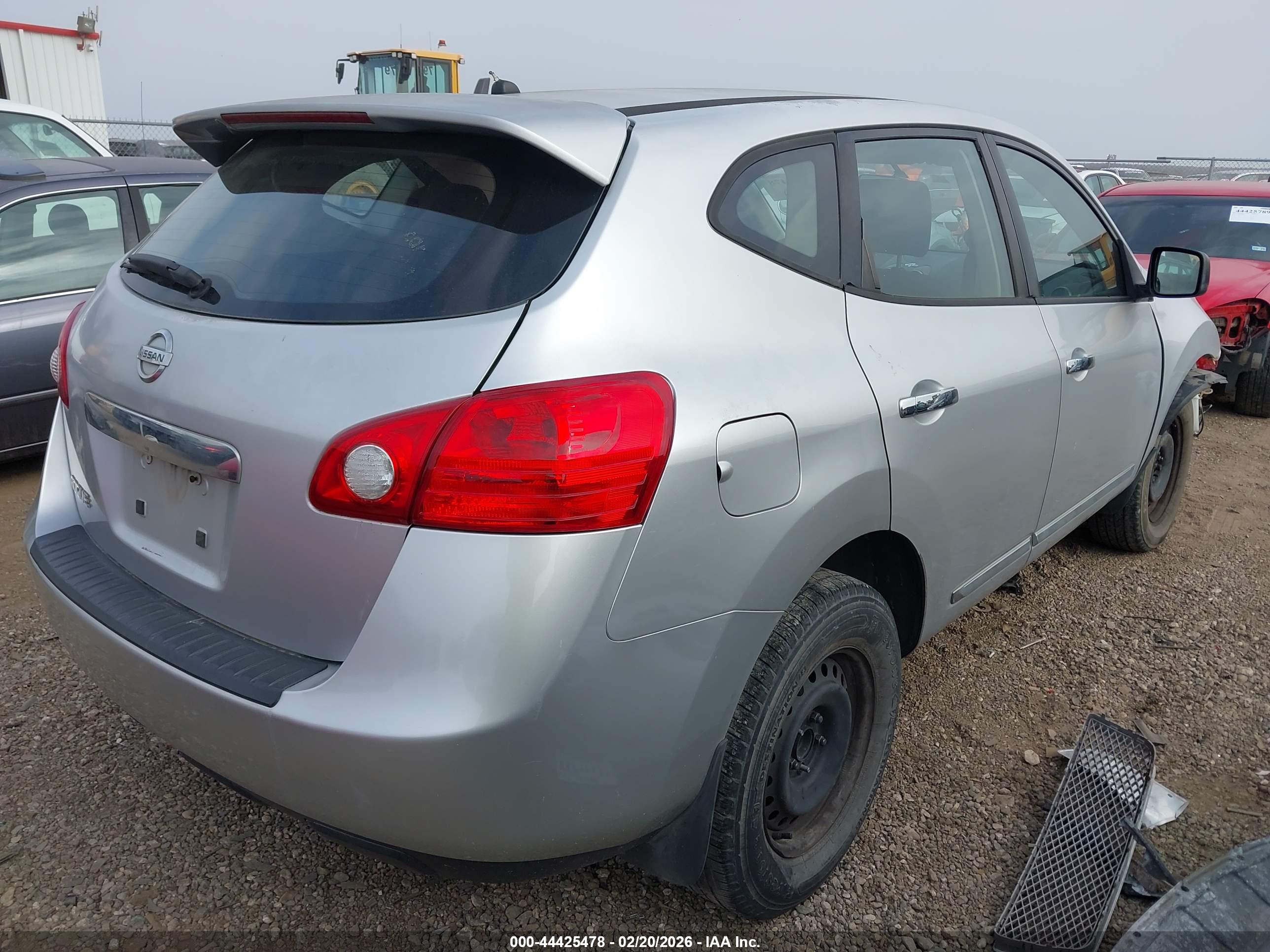 NISSAN ROGUE image 4