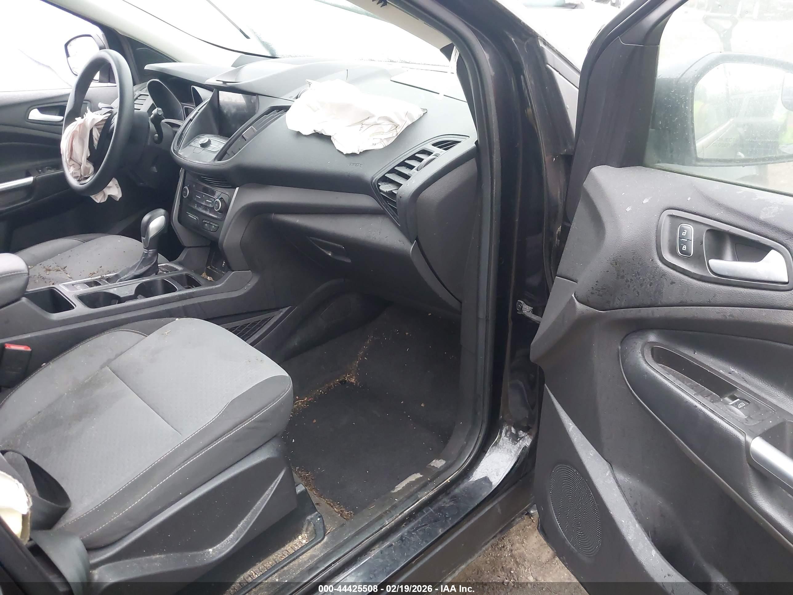 FORD ESCAPE image 5