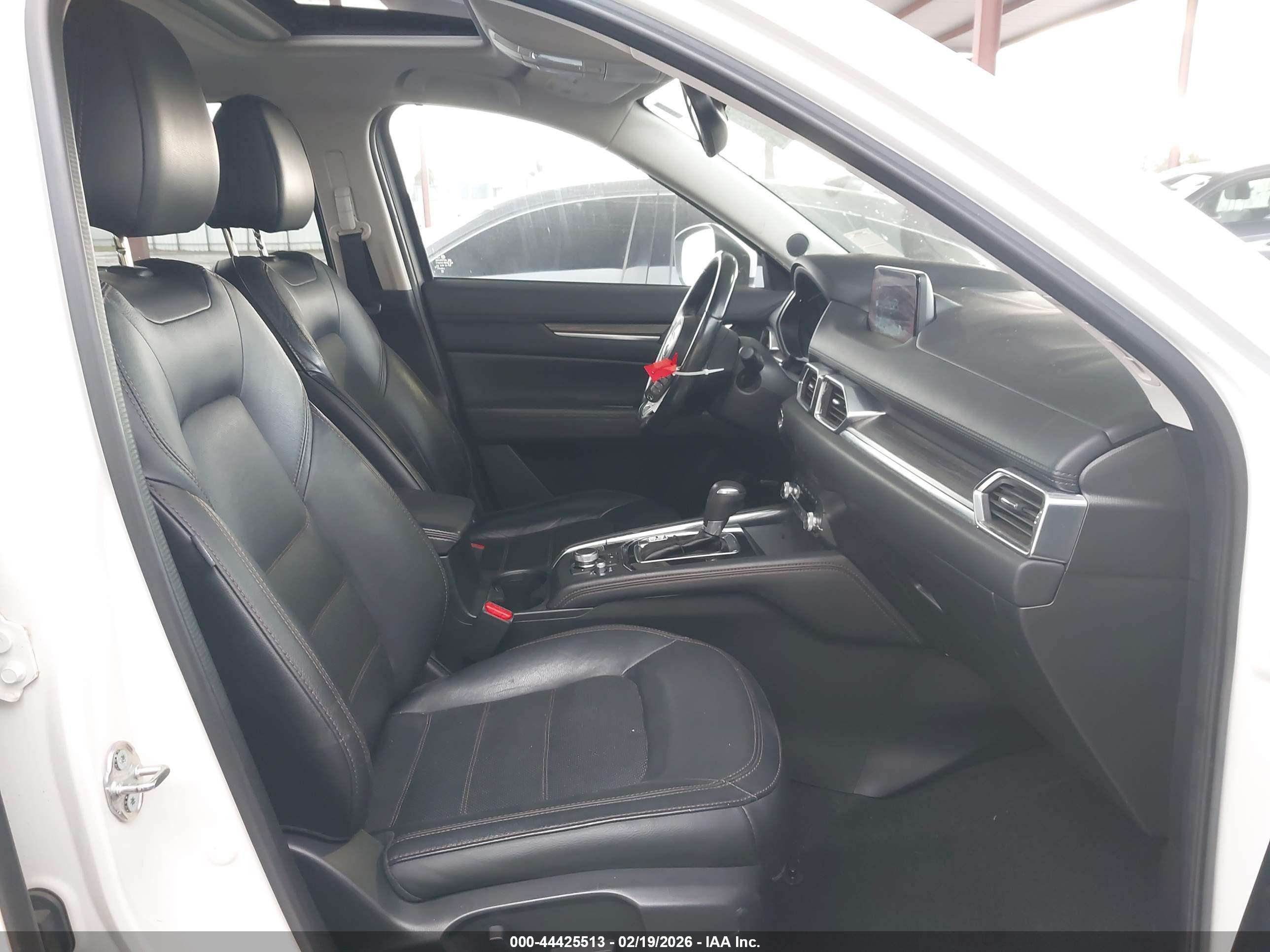 MAZDA CX-5 image 5