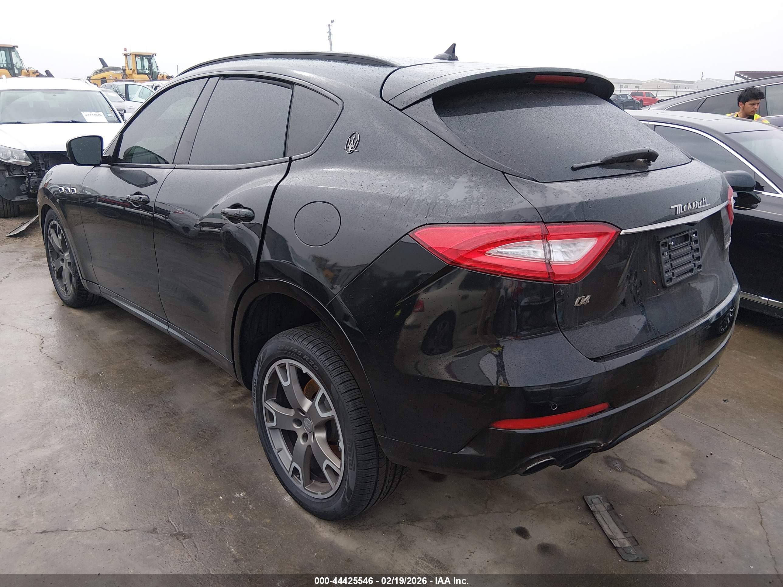 MASERATI LEVANTE image 3