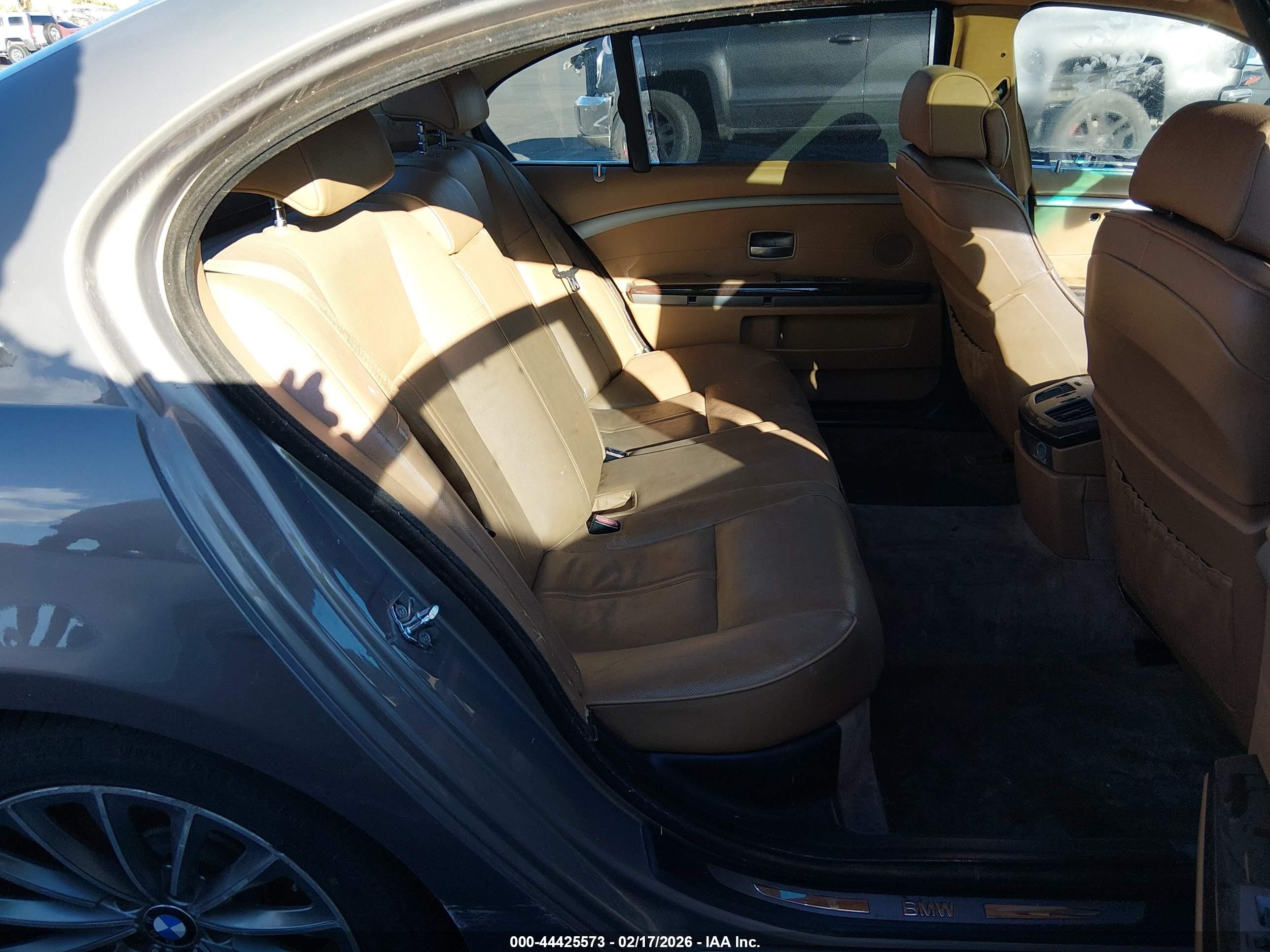 BMW 750LI image 8