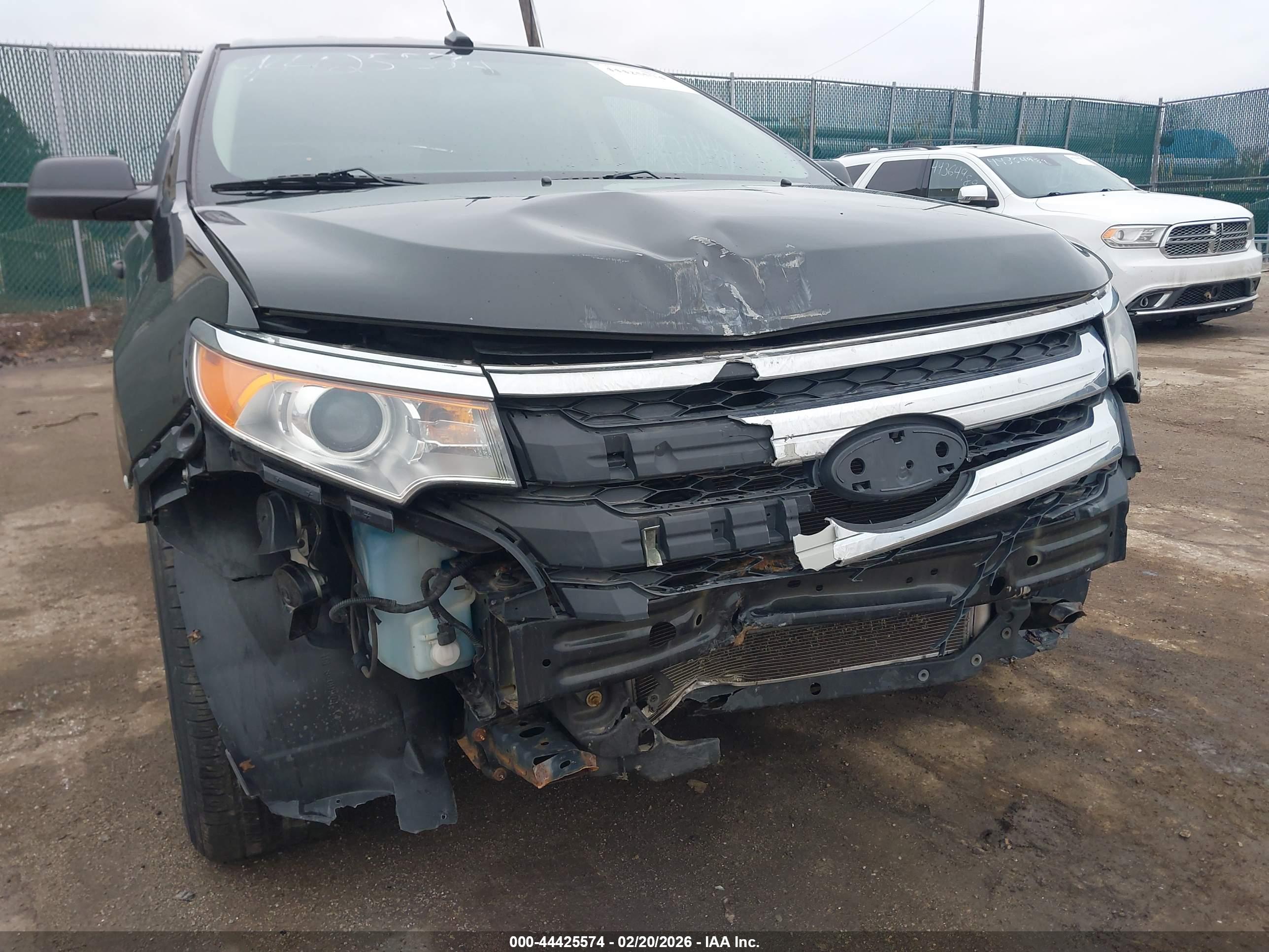 FORD EDGE image 6