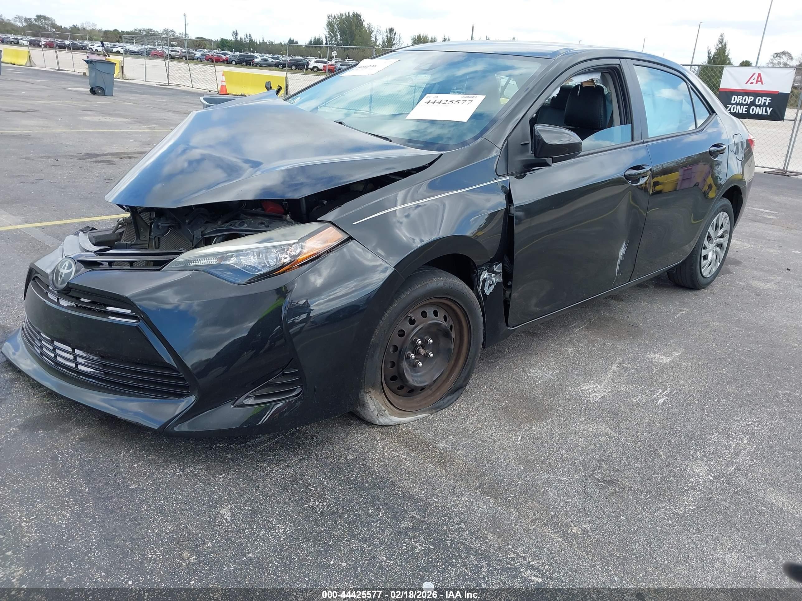TOYOTA COROLLA image 6