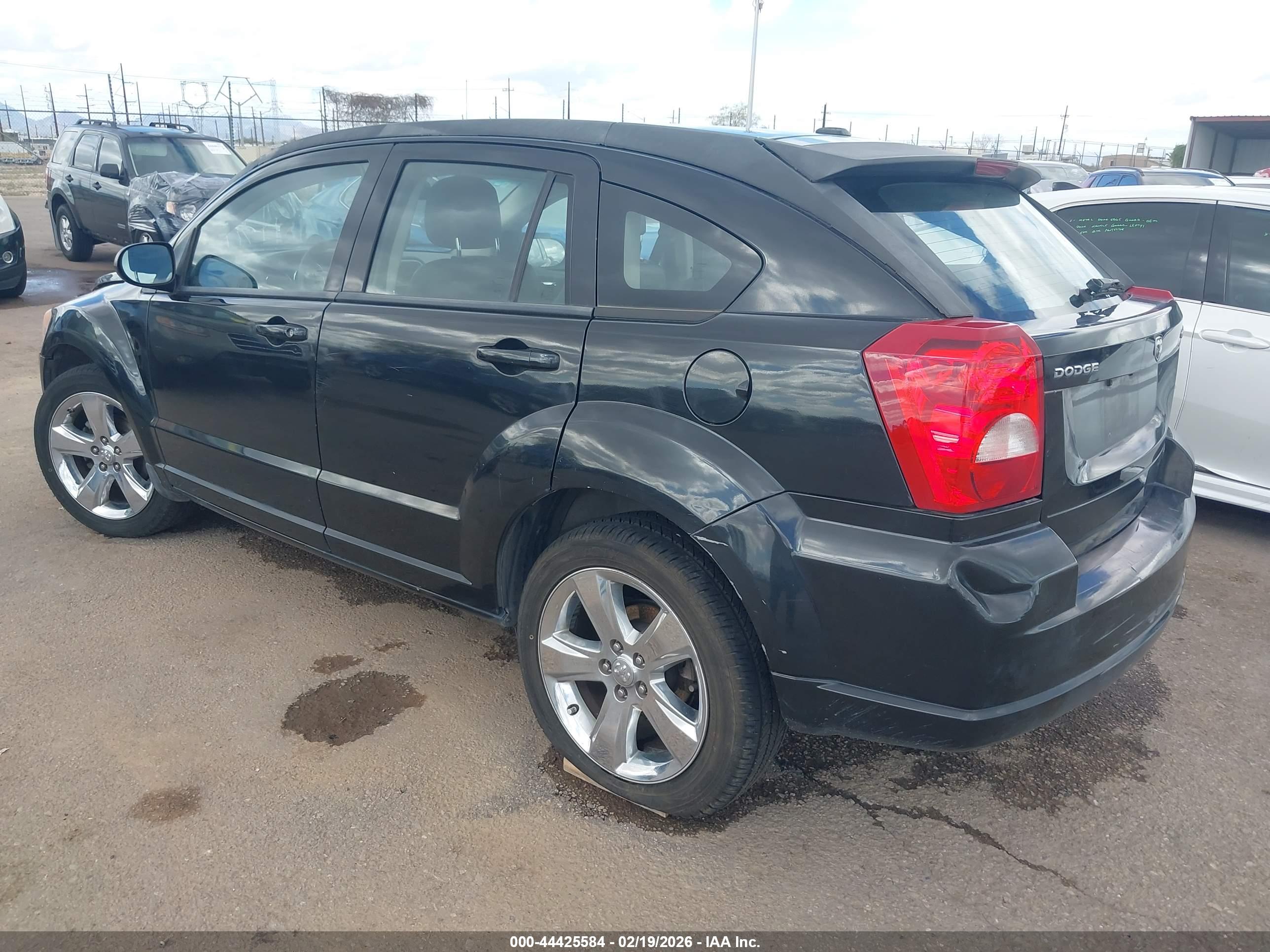 DODGE CALIBER image 3