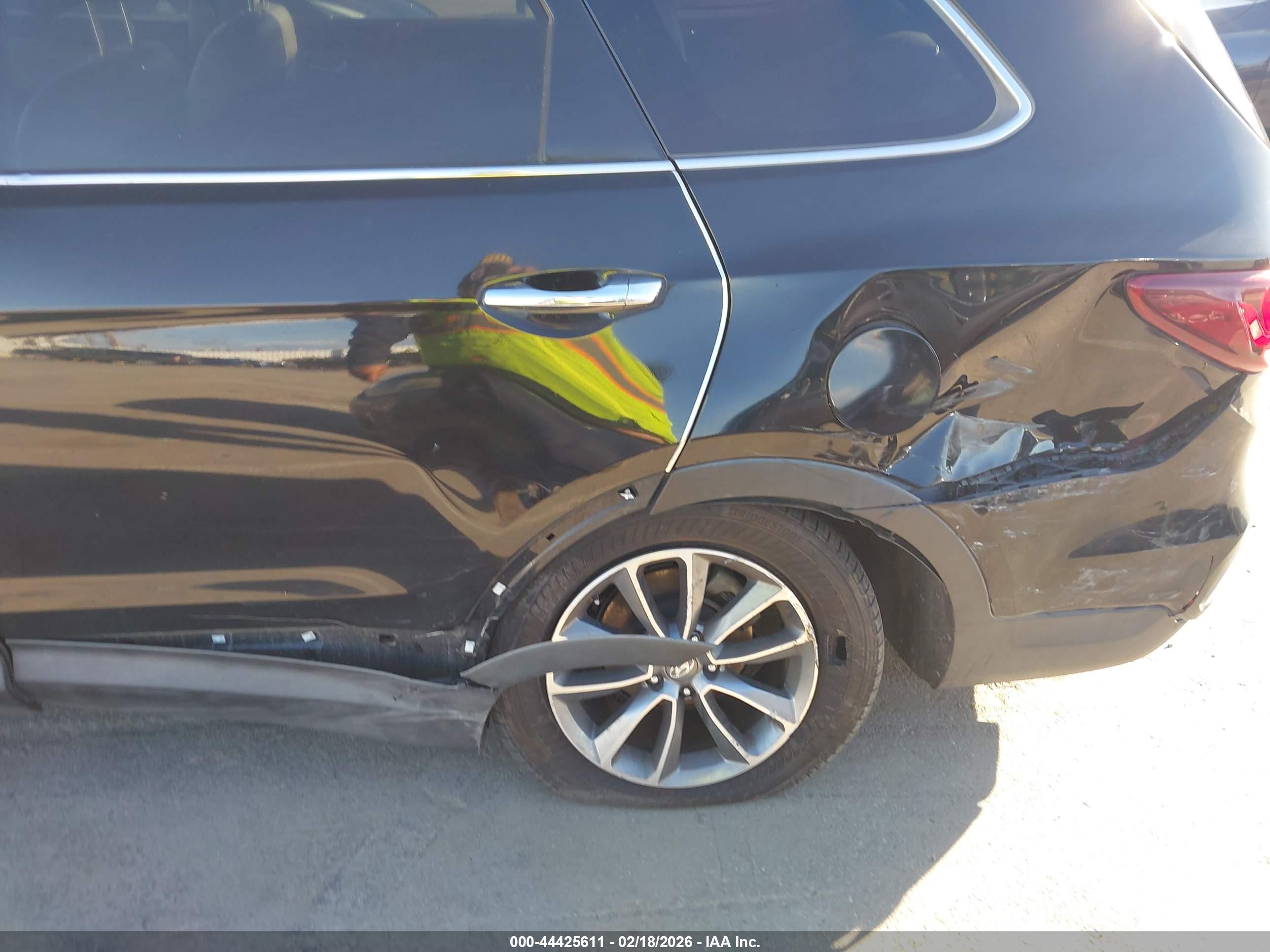 HYUNDAI SANTA image 6