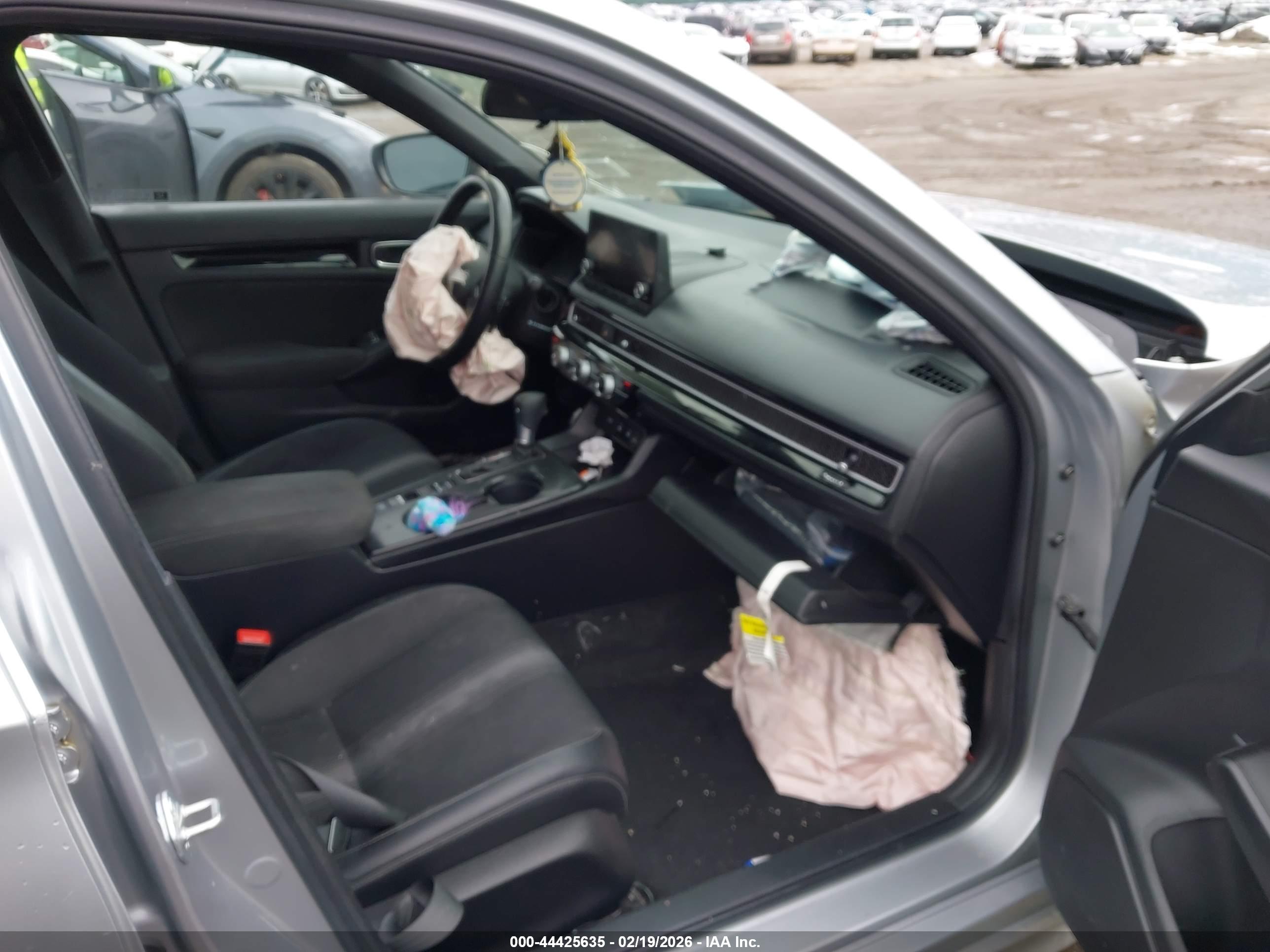 HONDA CIVIC image 5
