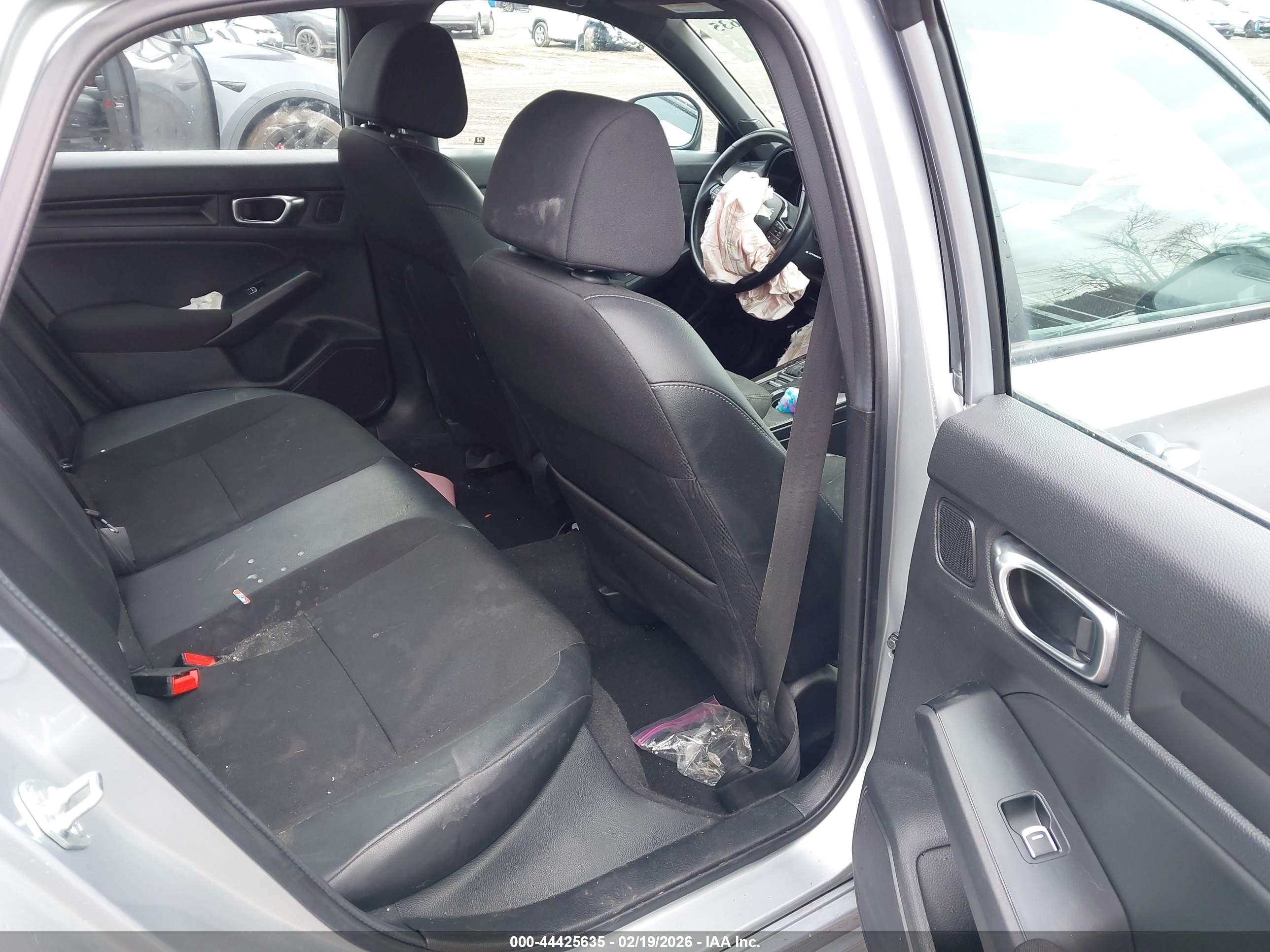 HONDA CIVIC image 8
