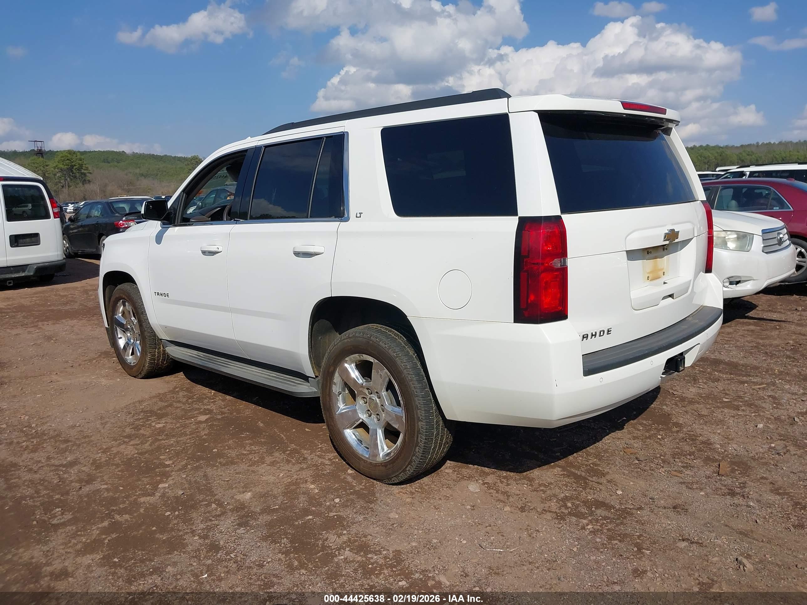CHEVROLET TAHOE image 3