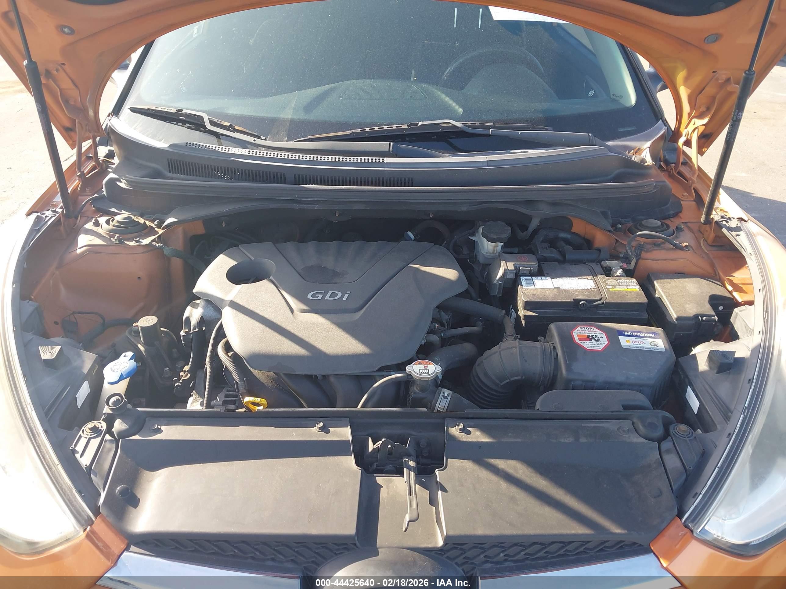 HYUNDAI VELOSTER image 10