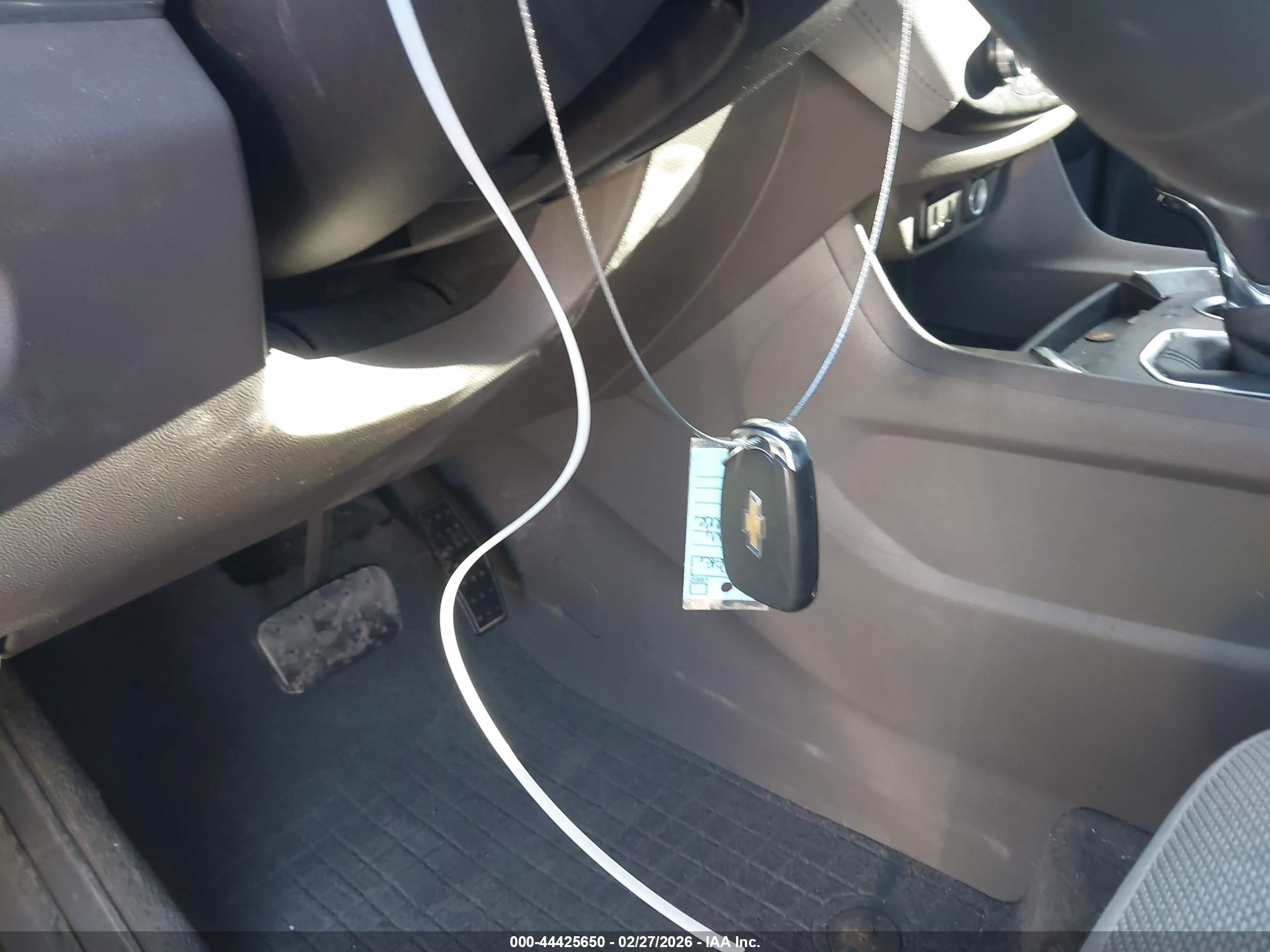 CHEVROLET TRAVERSE image 11