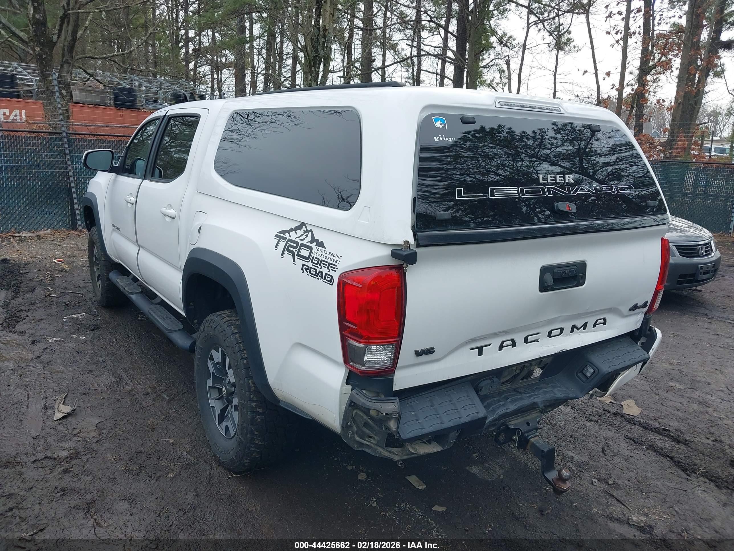 TOYOTA TACOMA image 3