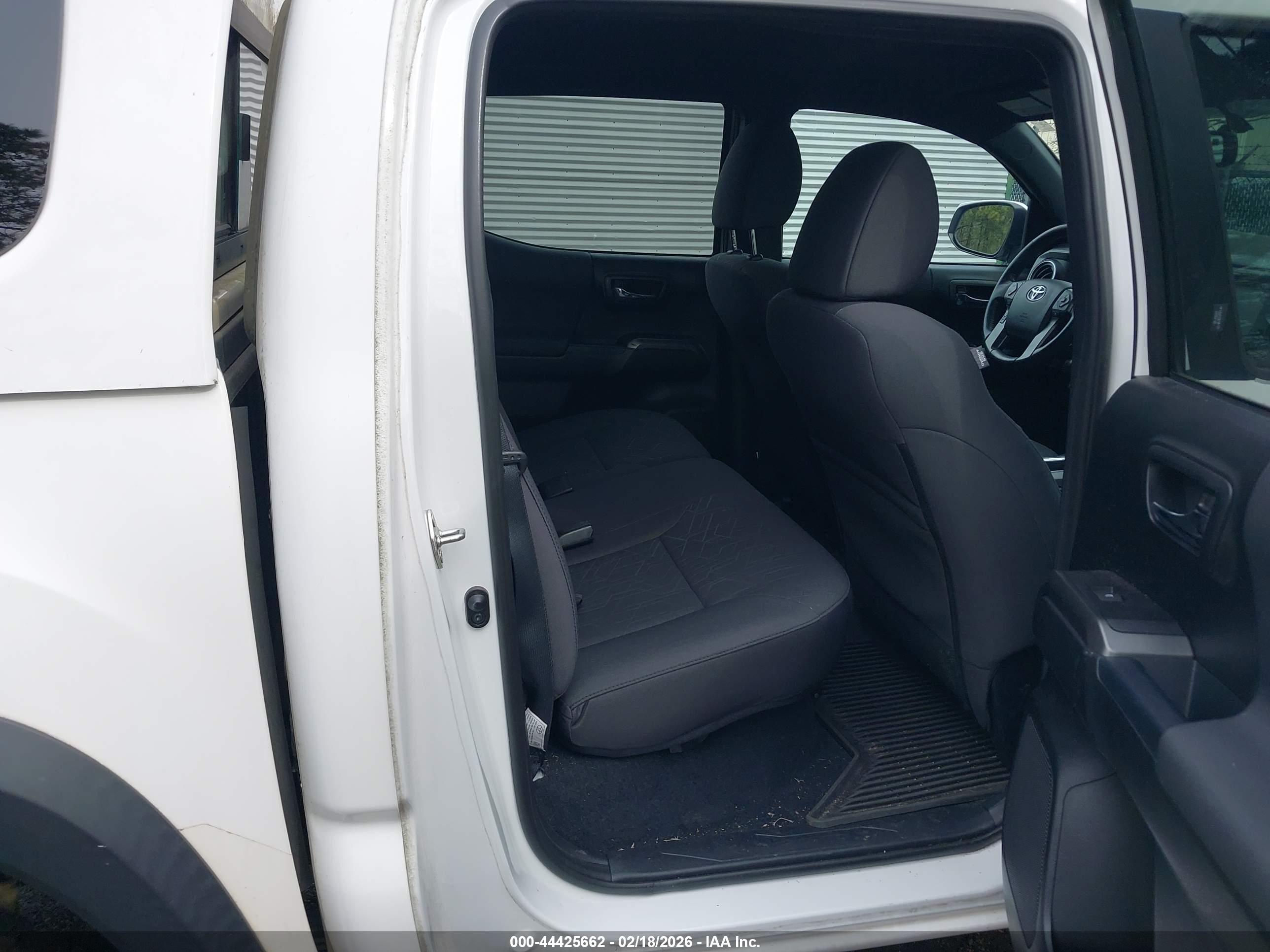 TOYOTA TACOMA image 8