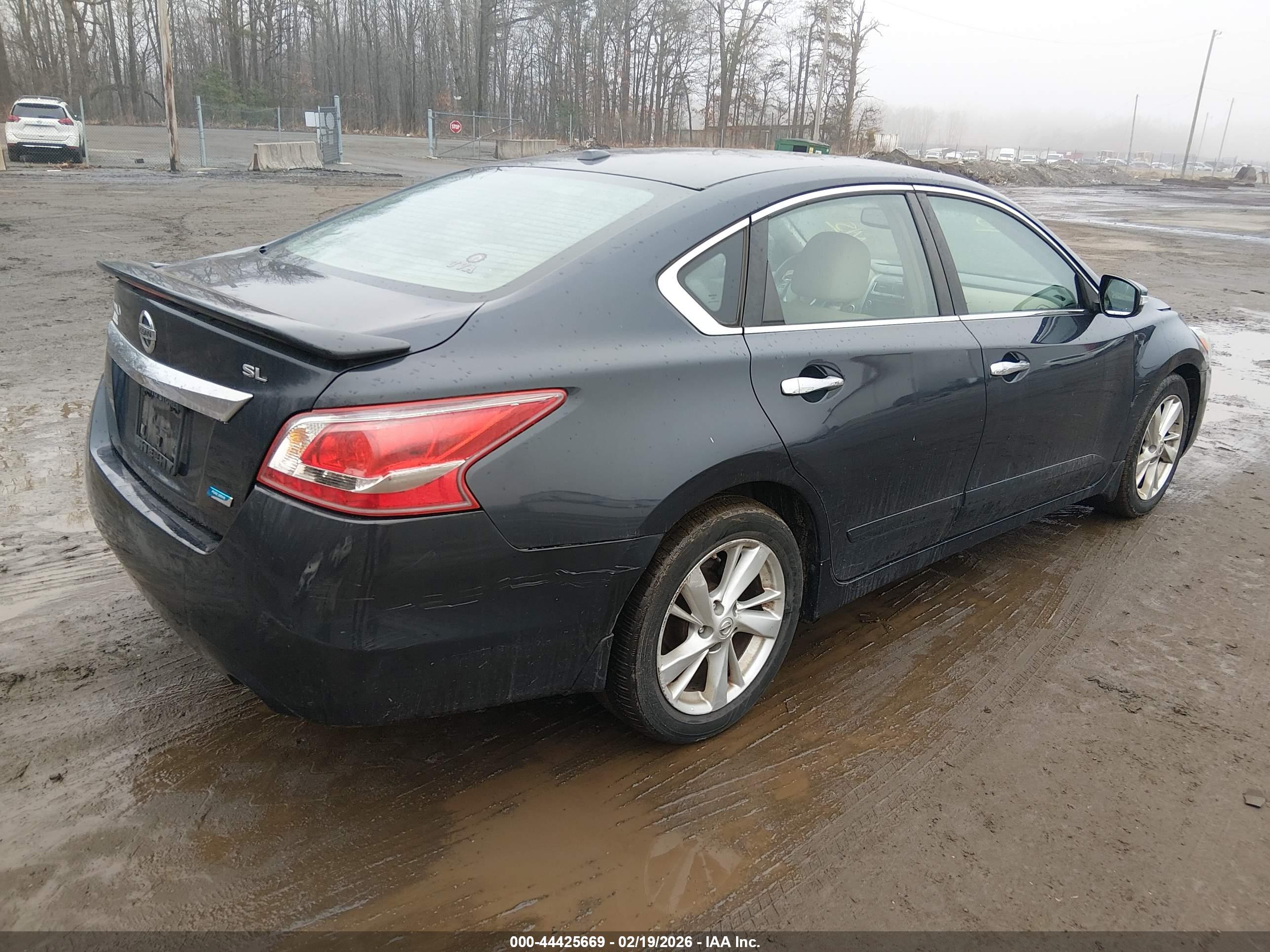NISSAN ALTIMA image 4