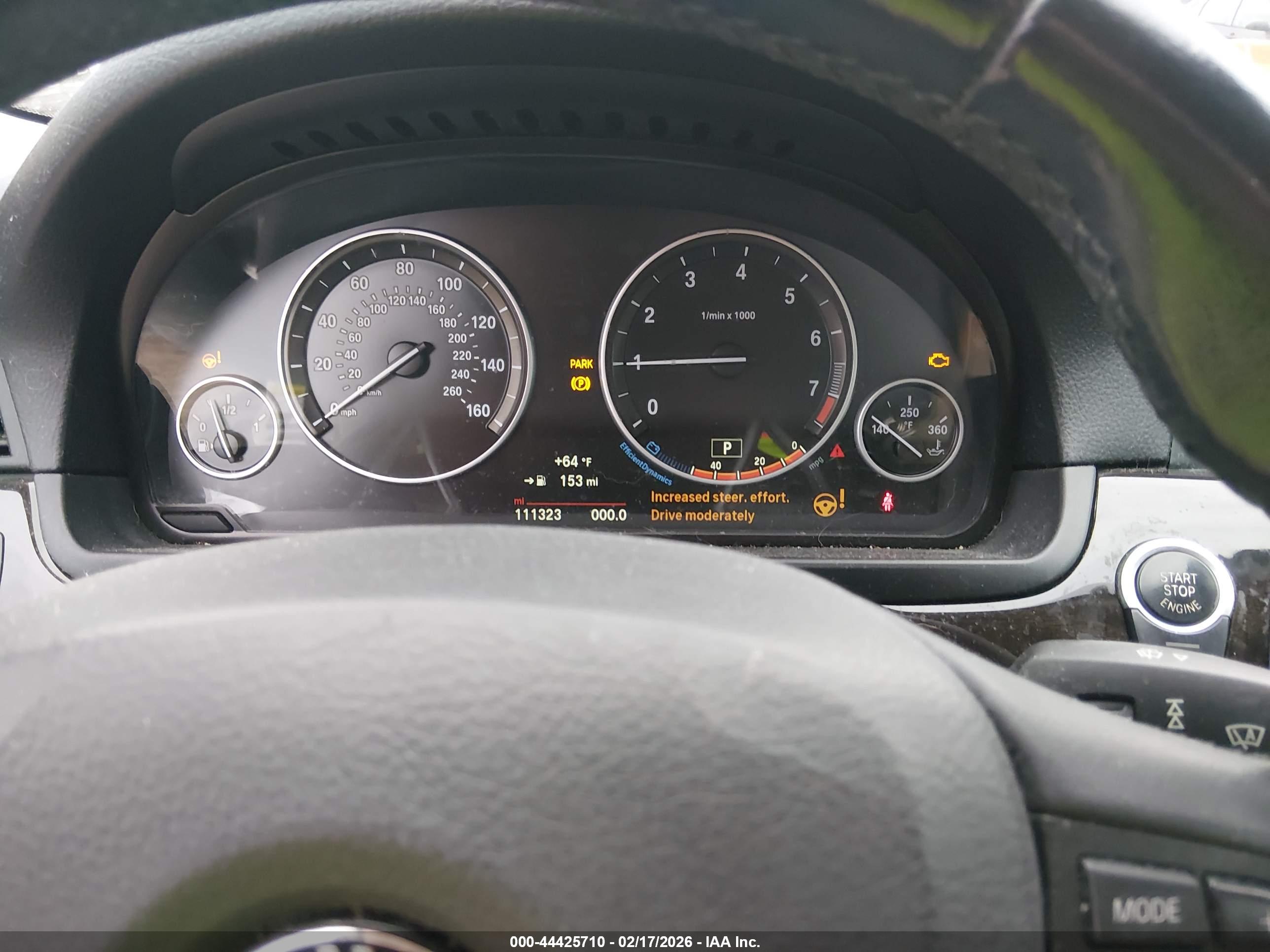 BMW 528I image 7