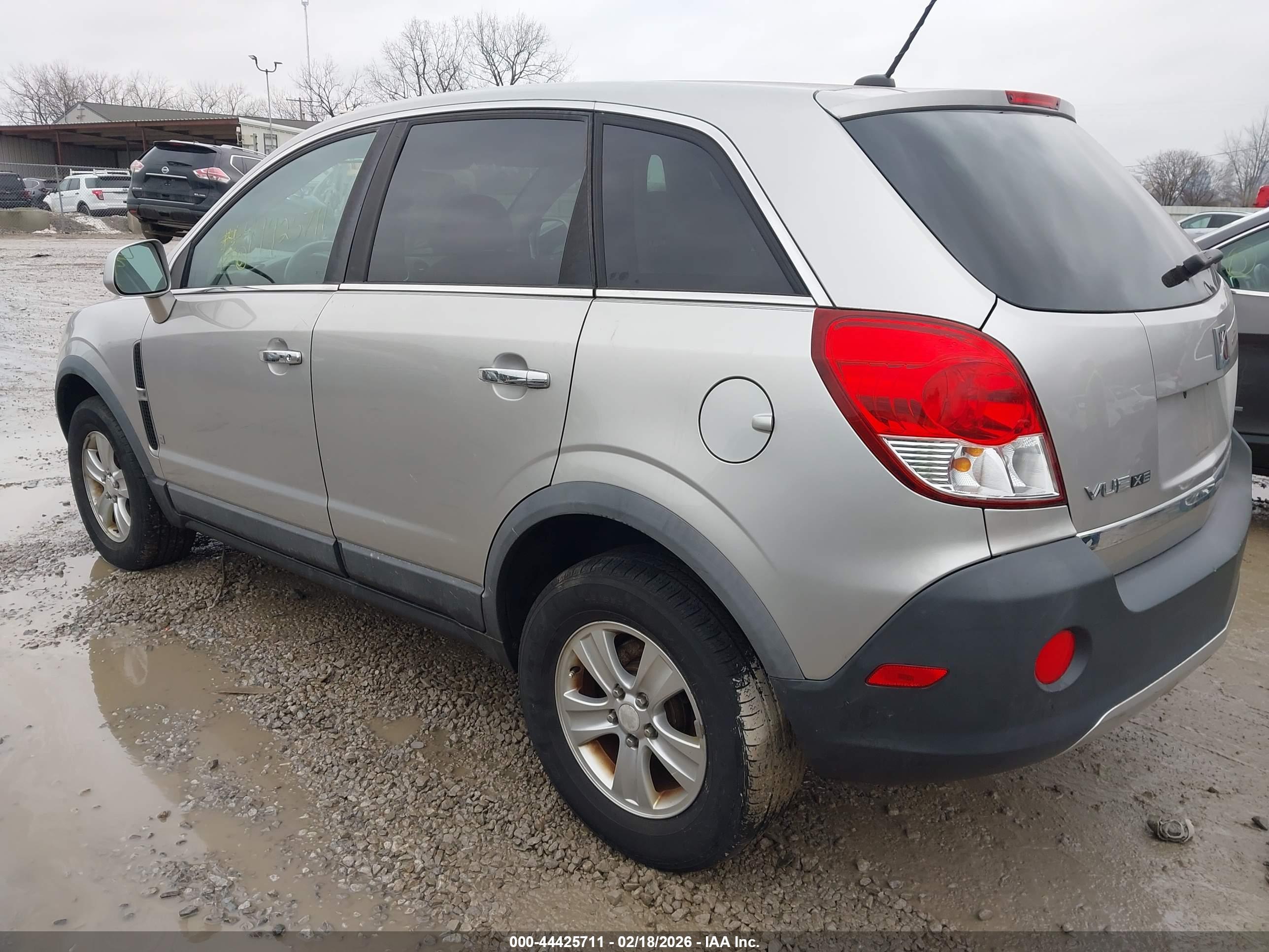 SATURN VUE image 3