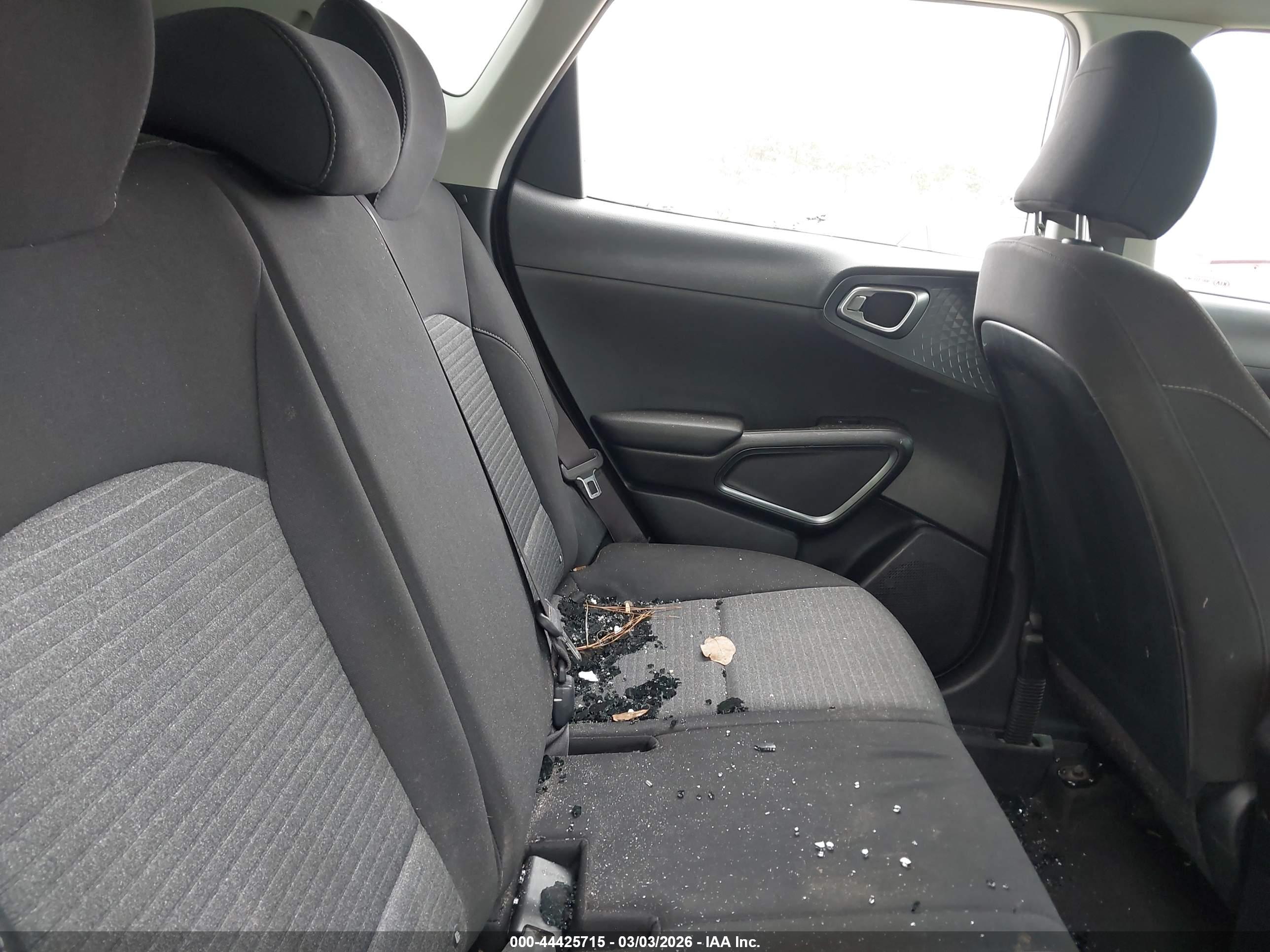 KIA SOUL image 8