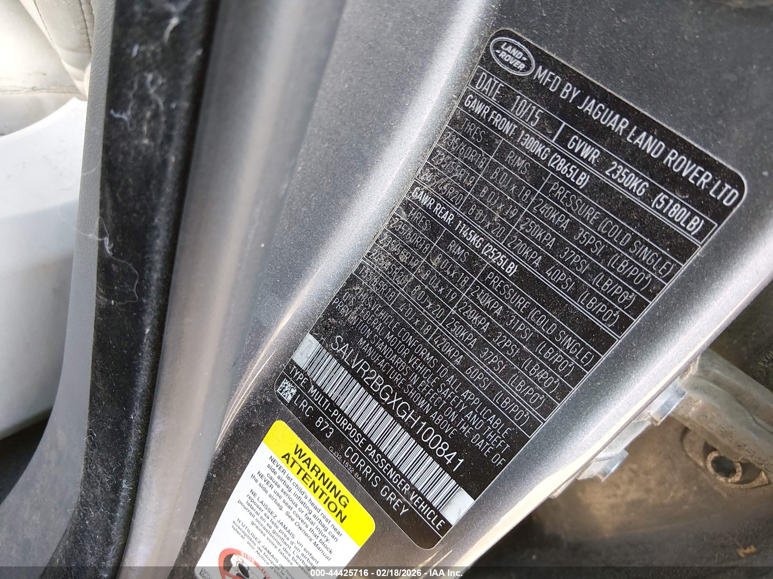 LAND ROVER image 9