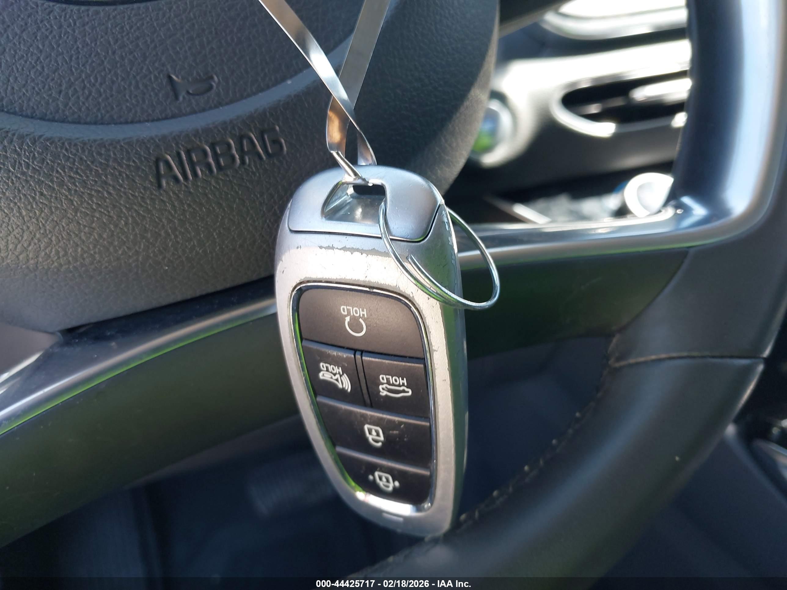 HYUNDAI SONATA image 11