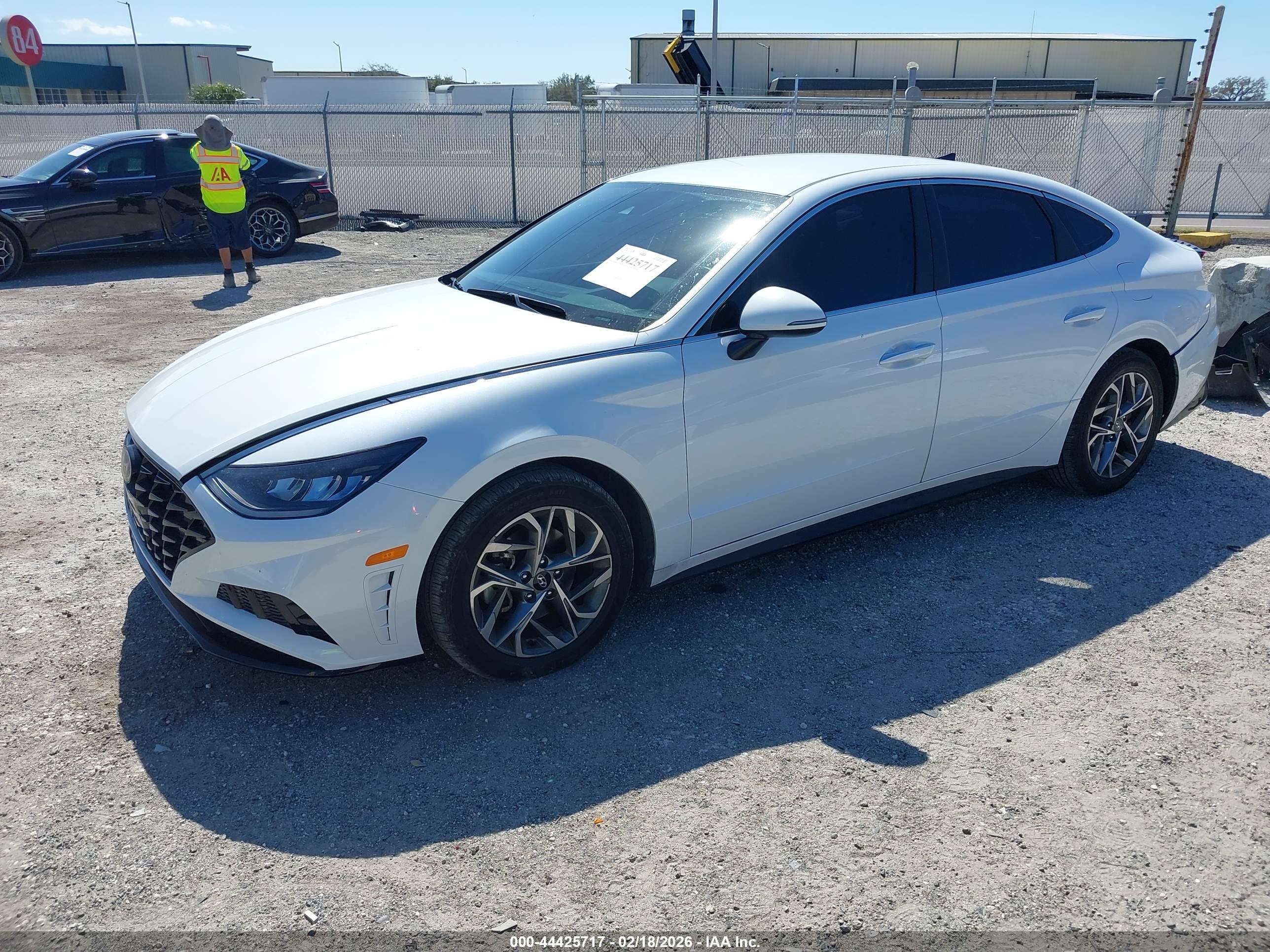 HYUNDAI SONATA image 2