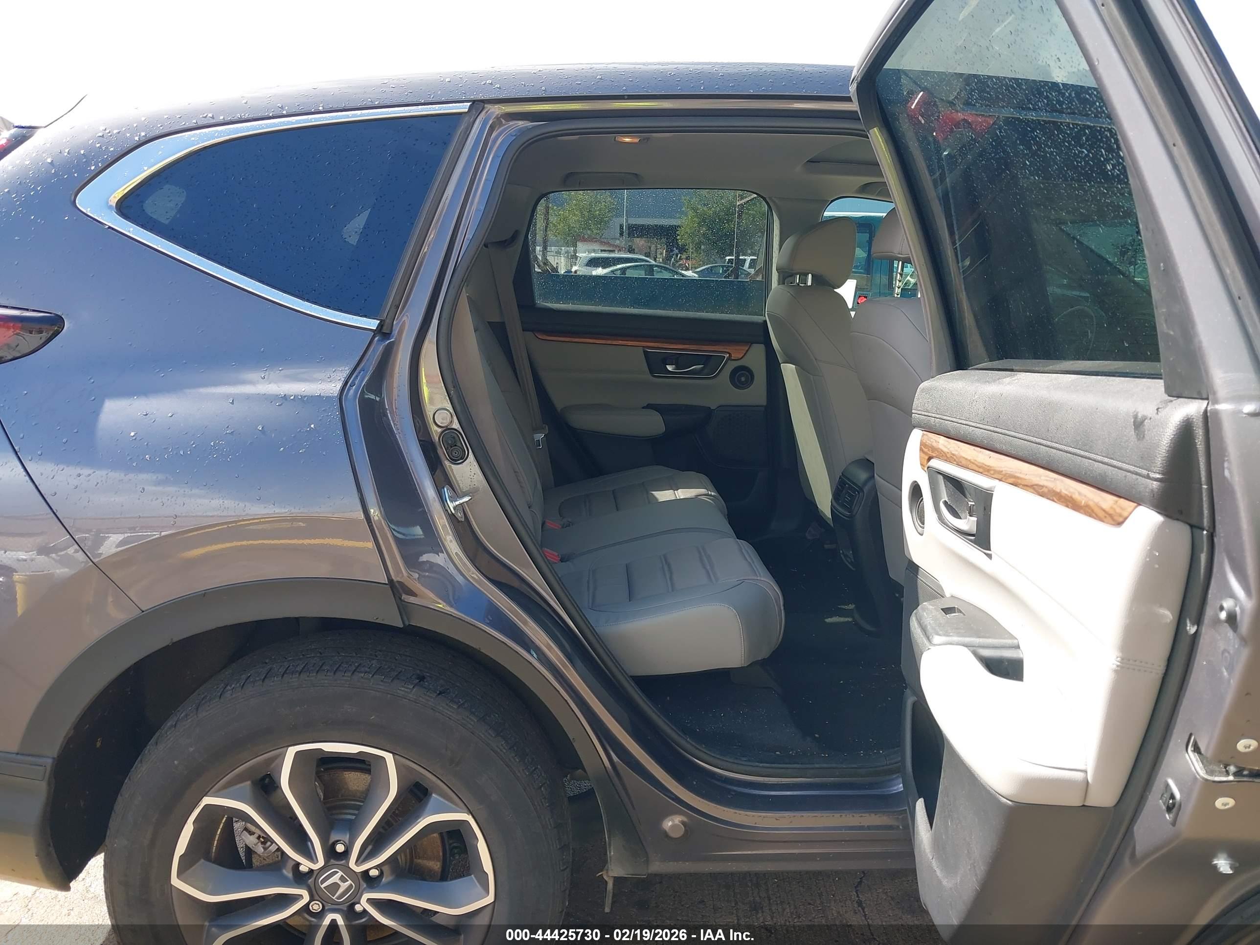 HONDA CR-V image 8