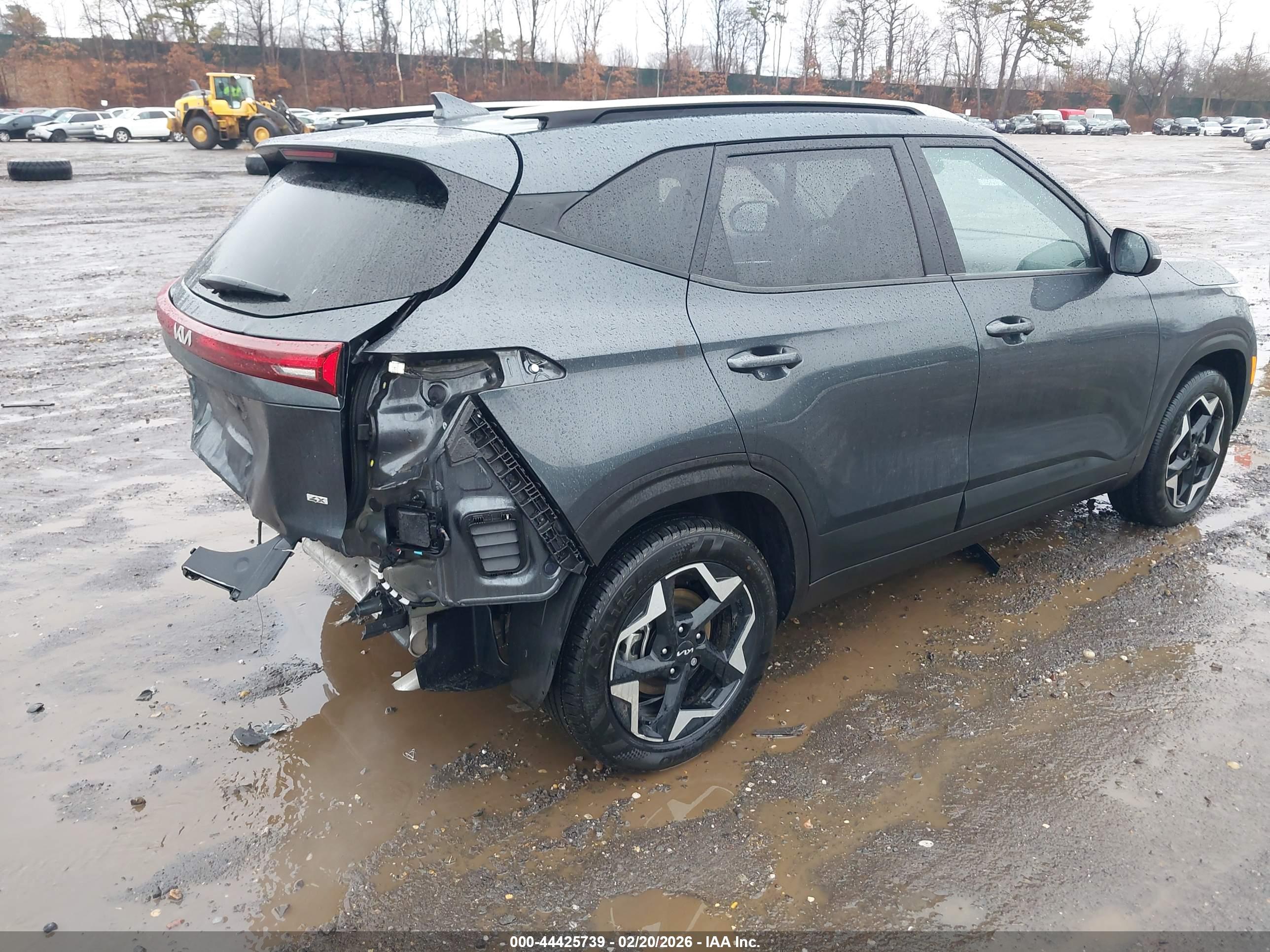 KIA SELTOS image 4
