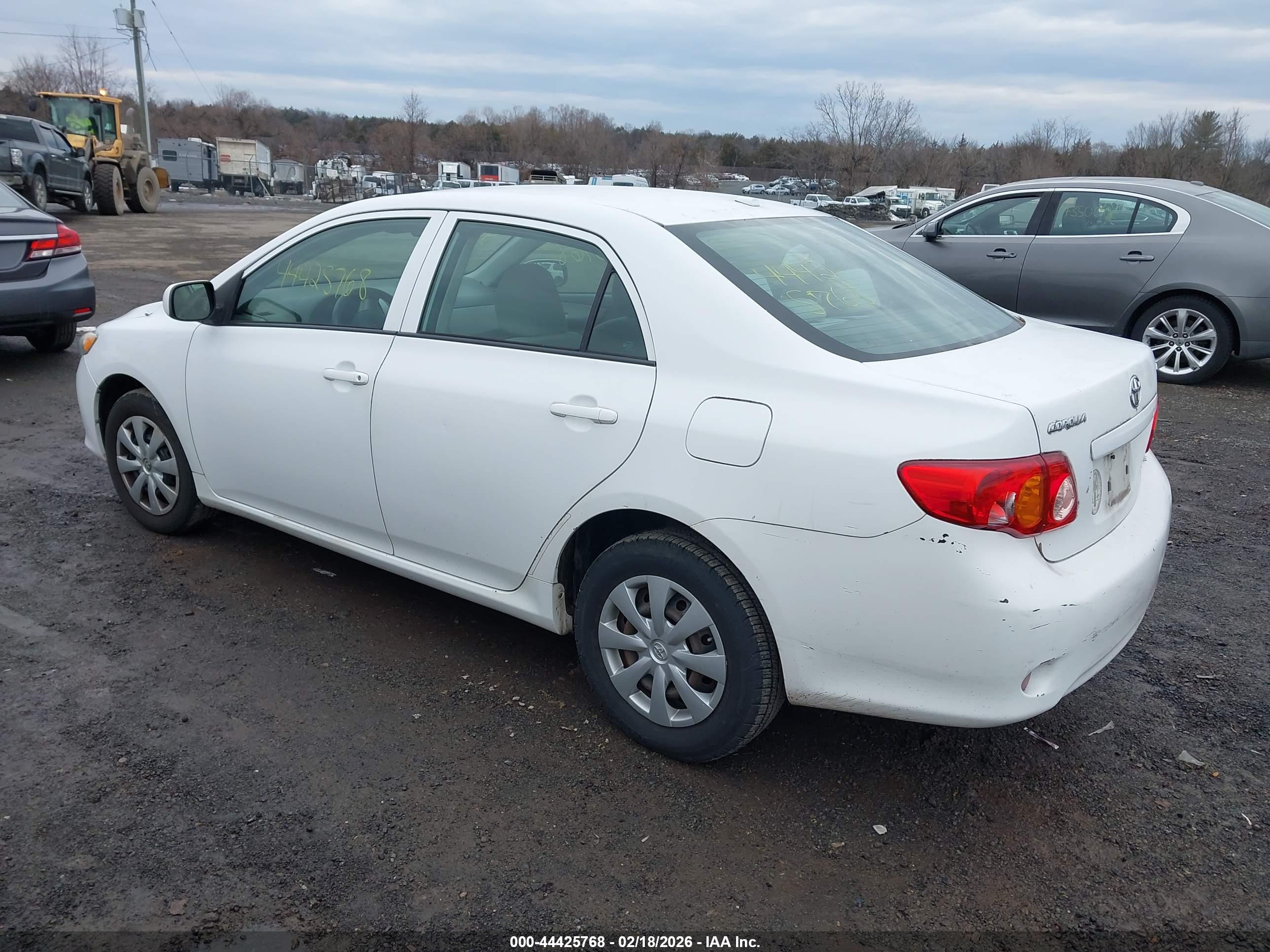 TOYOTA COROLLA image 3