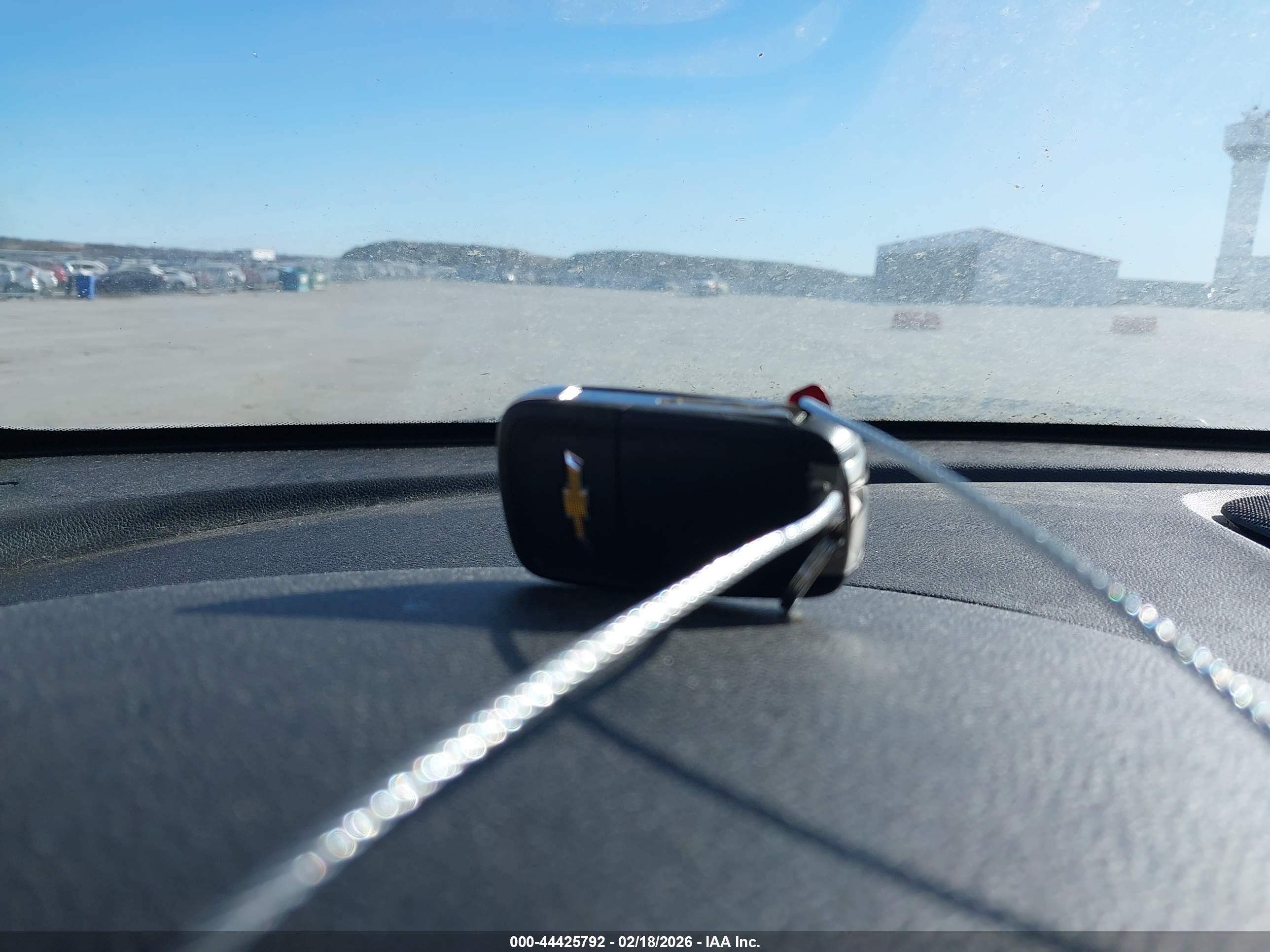 CHEVROLET EQUINOX image 11