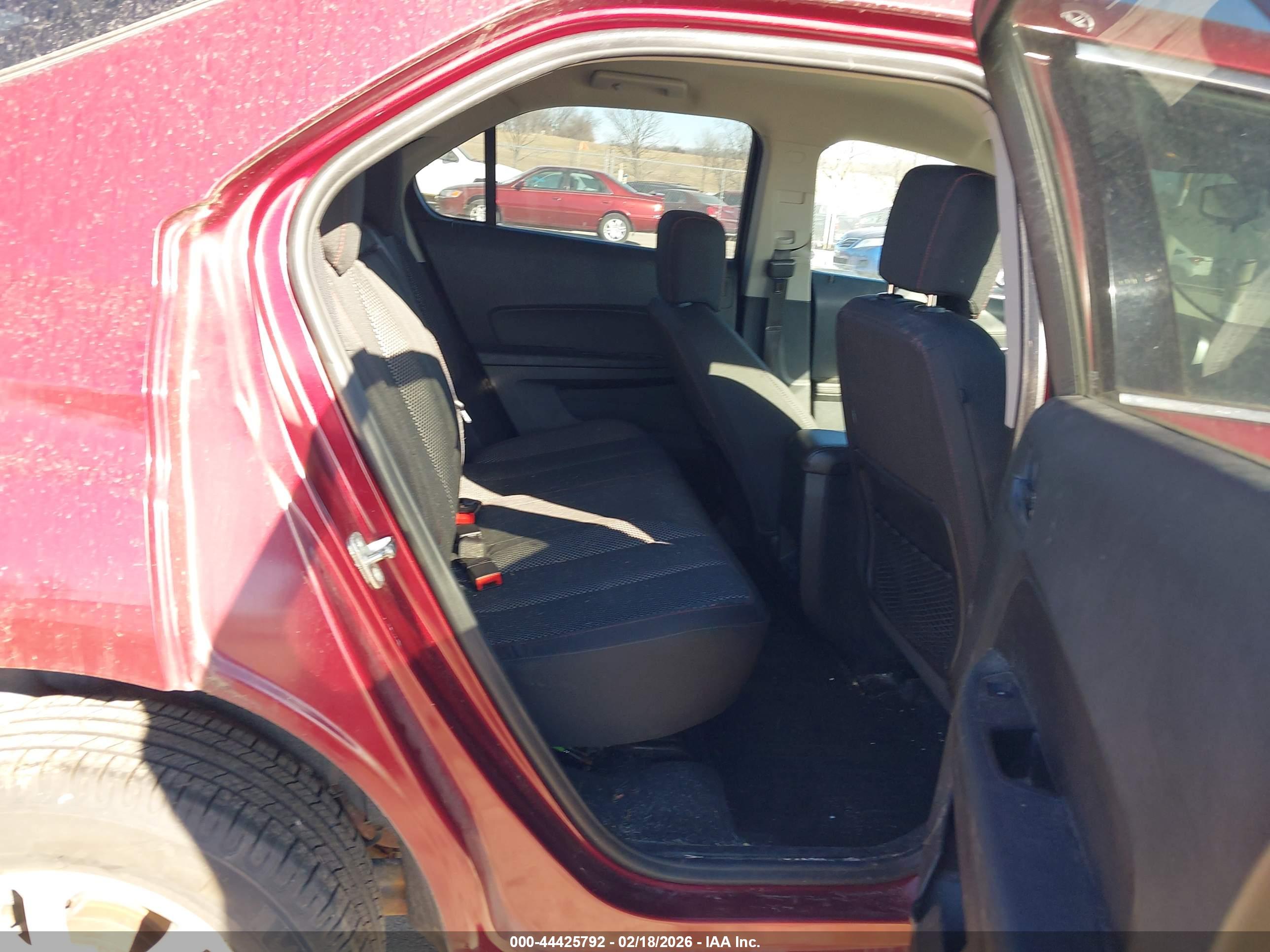CHEVROLET EQUINOX image 8