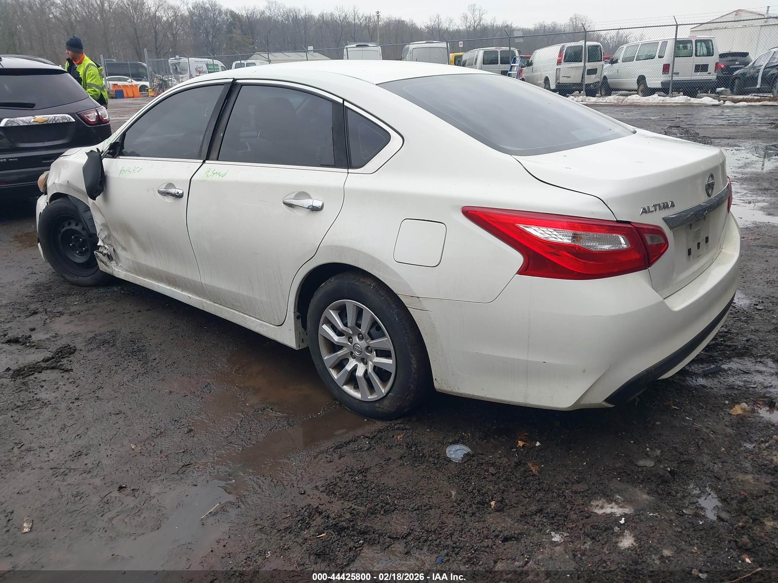 NISSAN ALTIMA image 3
