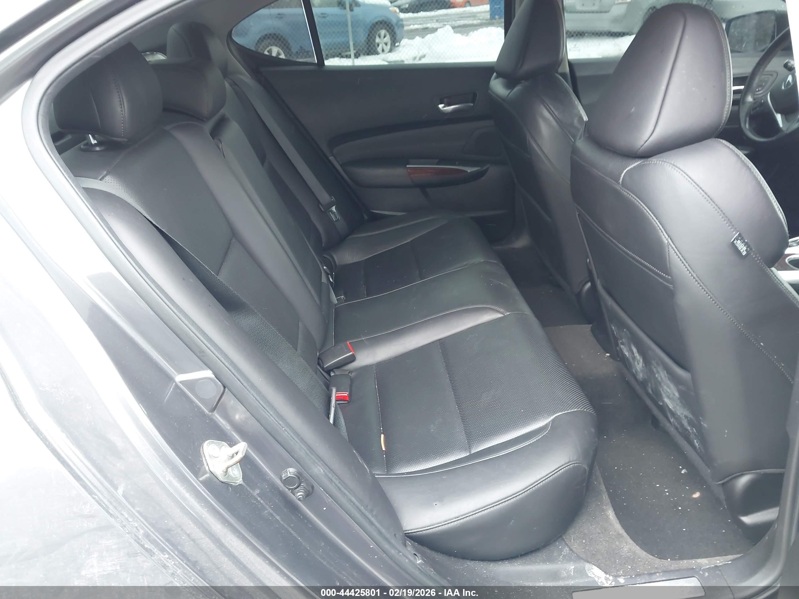 ACURA TLX image 8